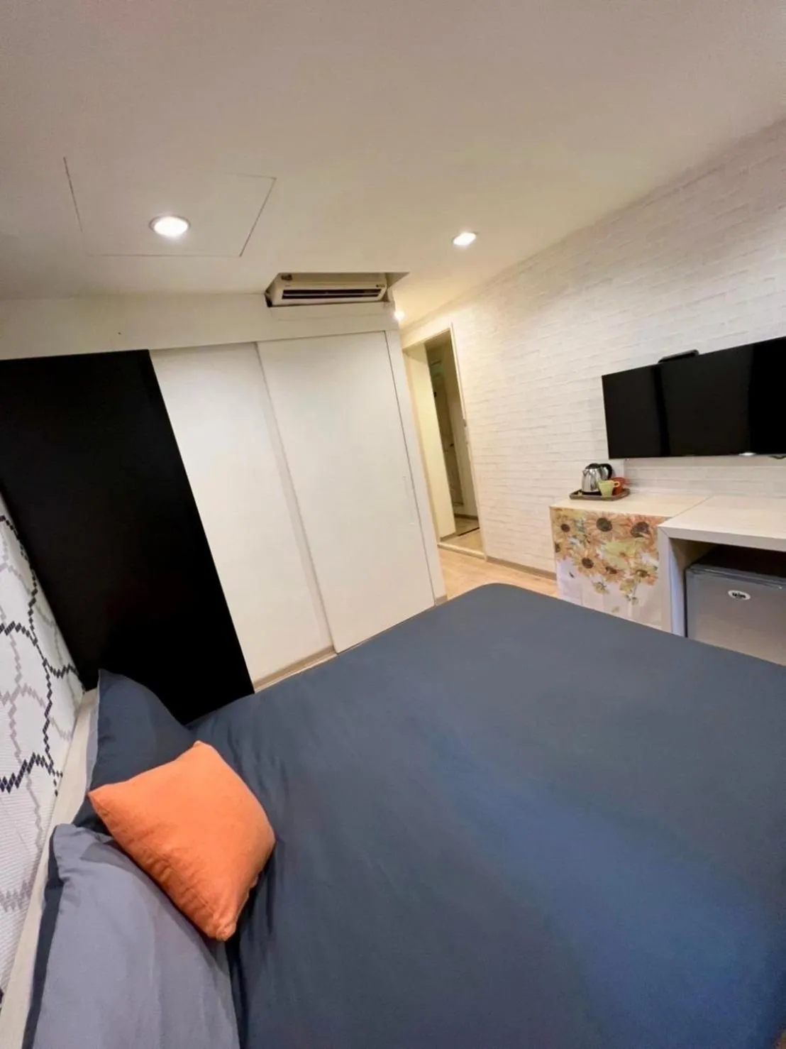 Bed in Zhongshan 19