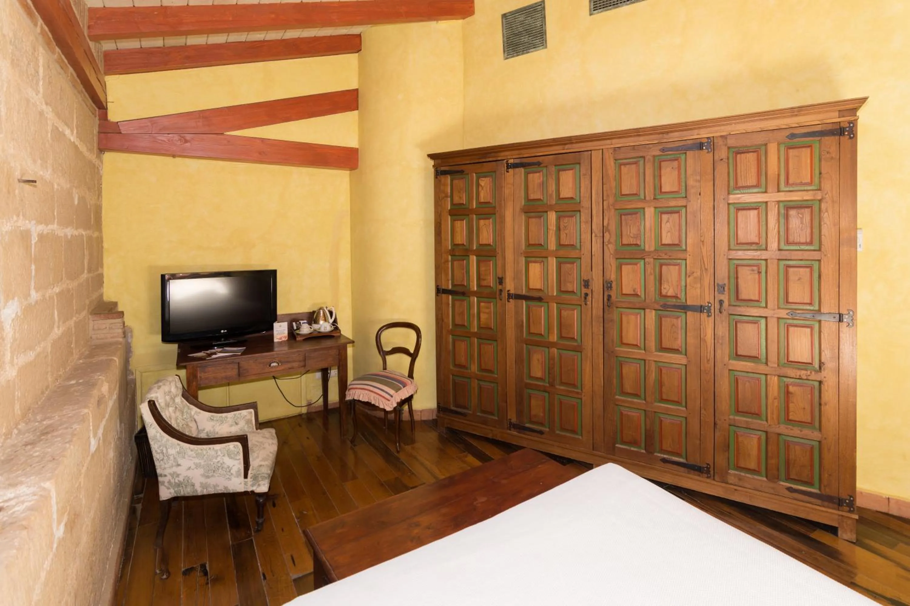 Decorative detail in Hospedería Señorío de Casalarreina