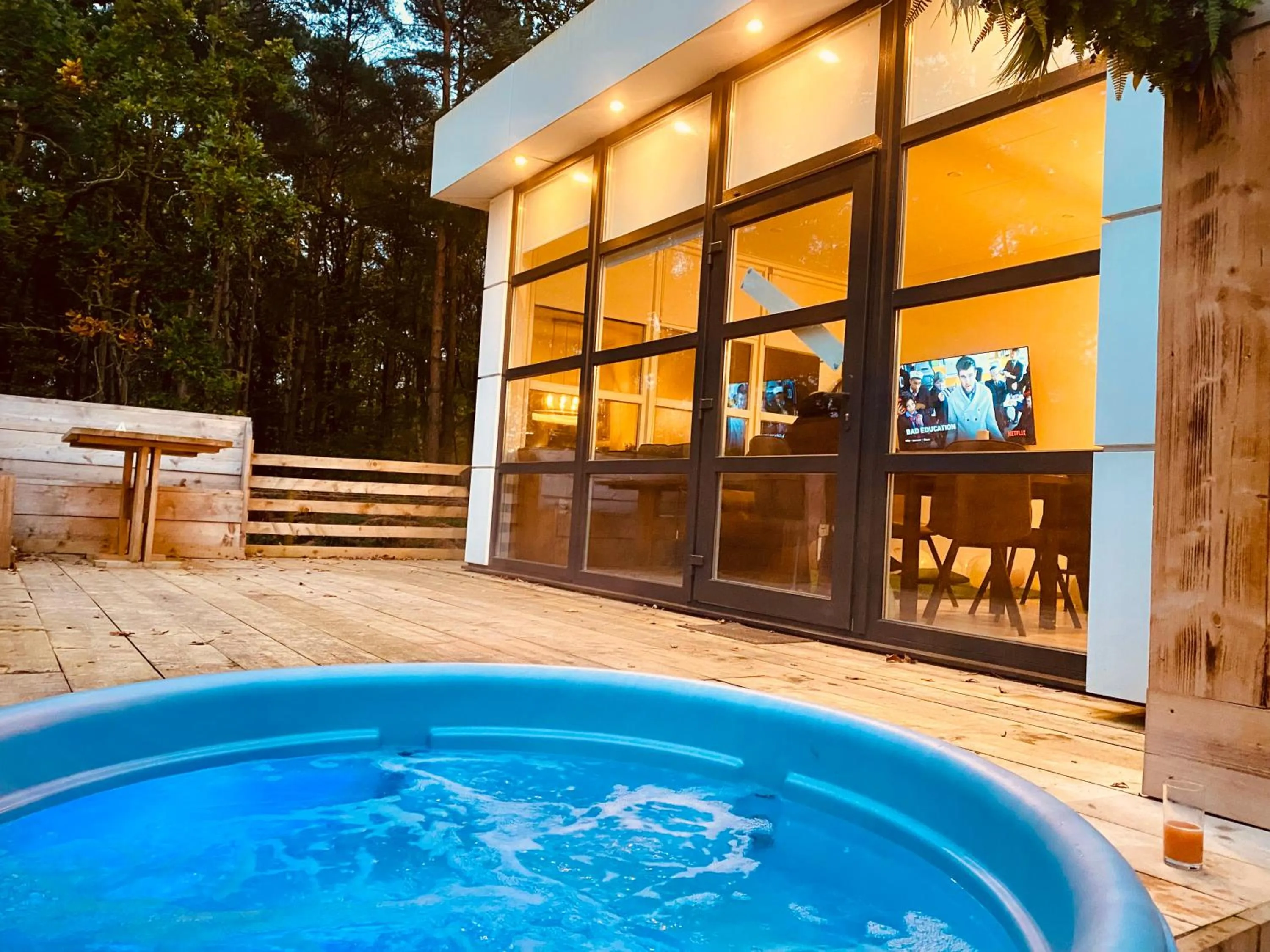 Woodlakes Park By Liv Retreats