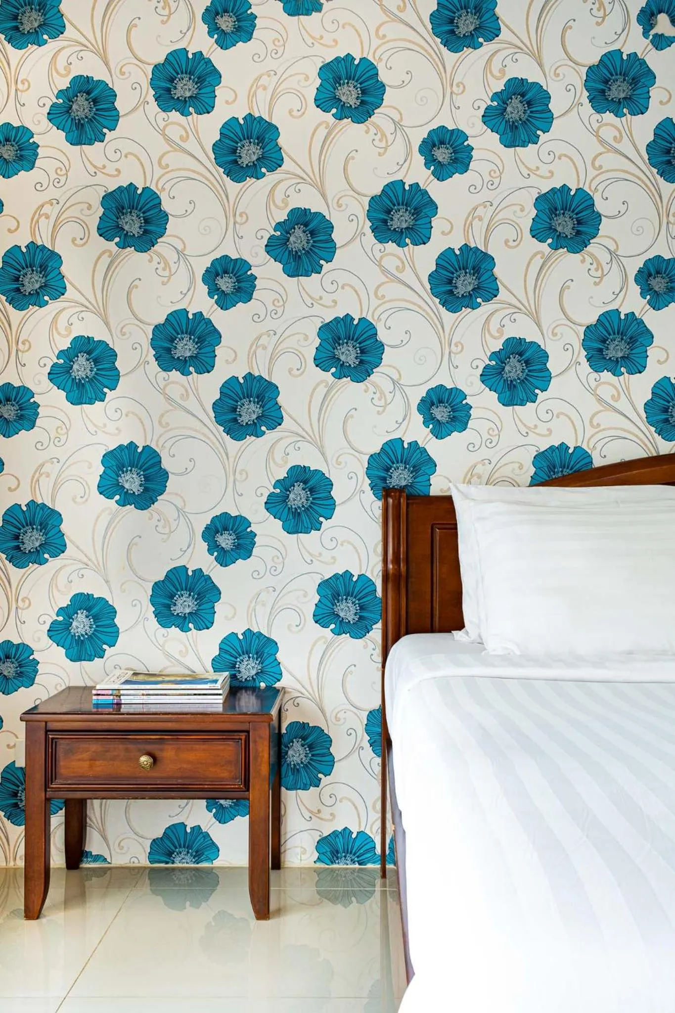 Bed in Alisa Krabi Hotel-SHA Plus