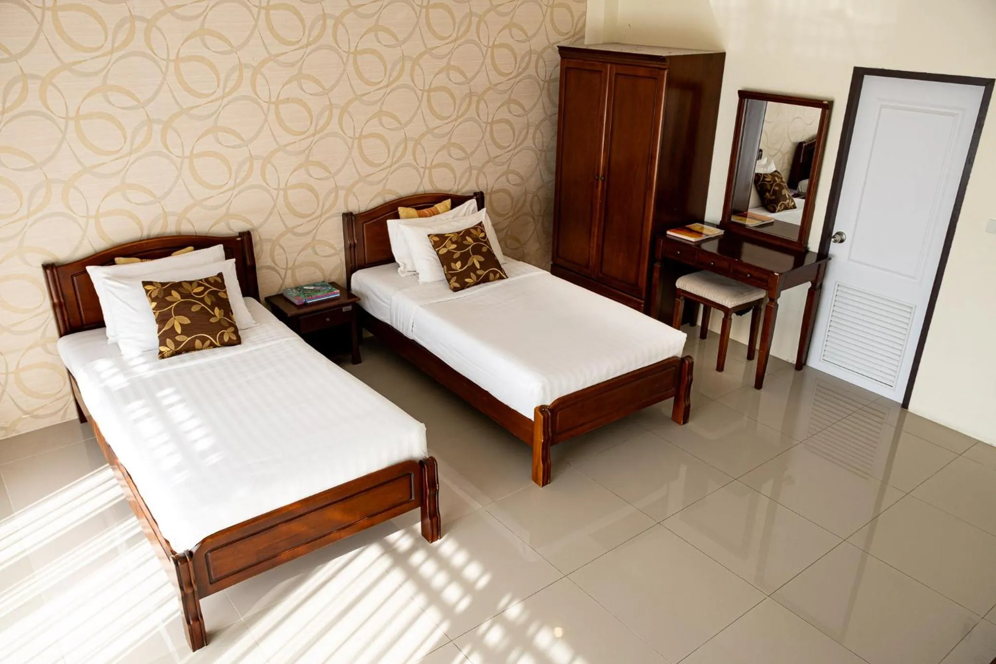 Bed in Alisa Krabi Hotel-SHA Plus