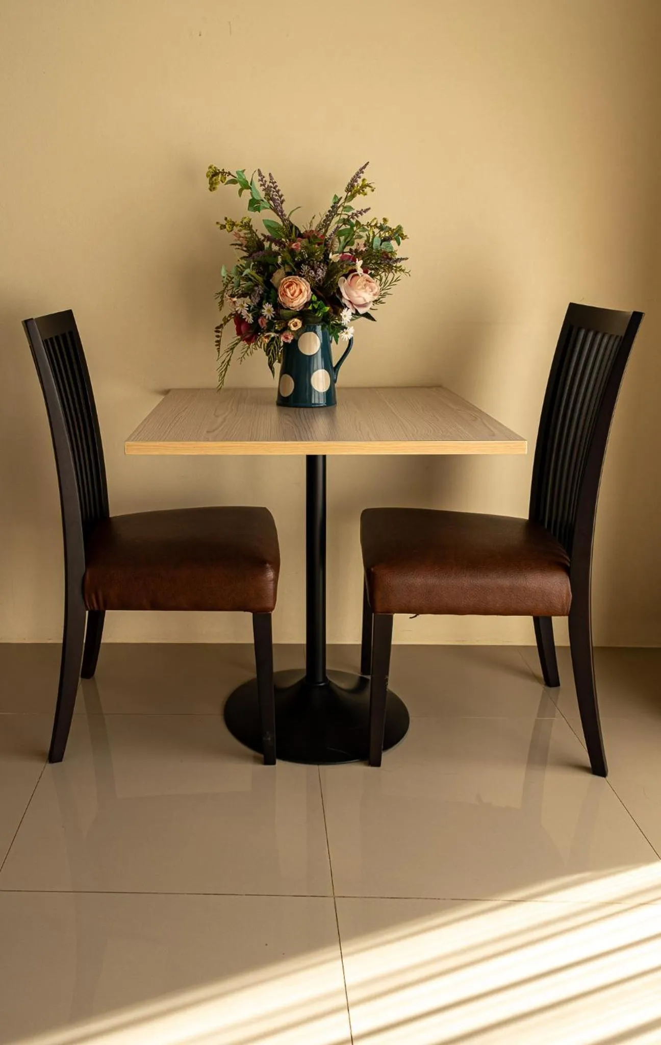 Seating area in Alisa Krabi Hotel-SHA Plus