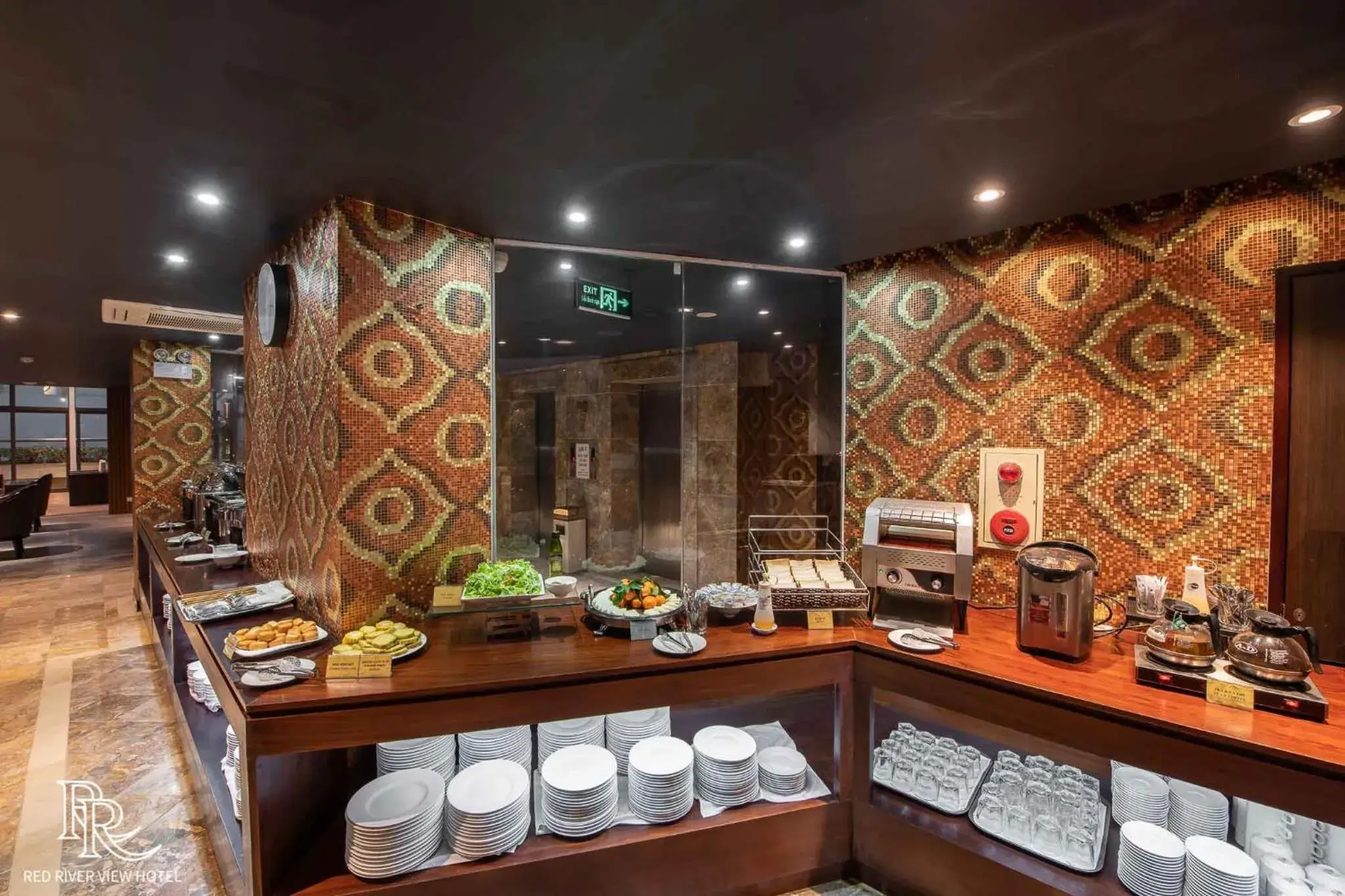 Restaurant/places to eat in Red River View Hotel Restaurant/places to eat in Red River View Hotel