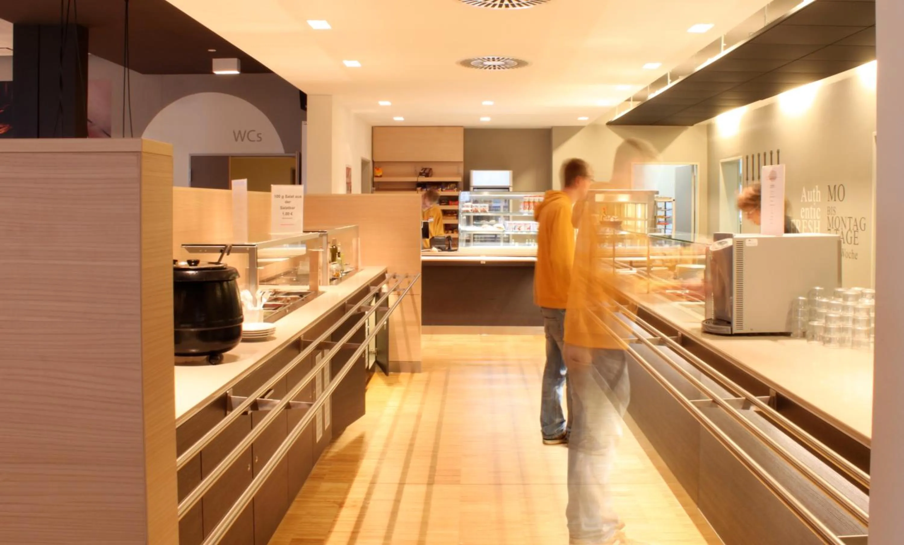 Meals in DRK-Tagungshotel-Dunant