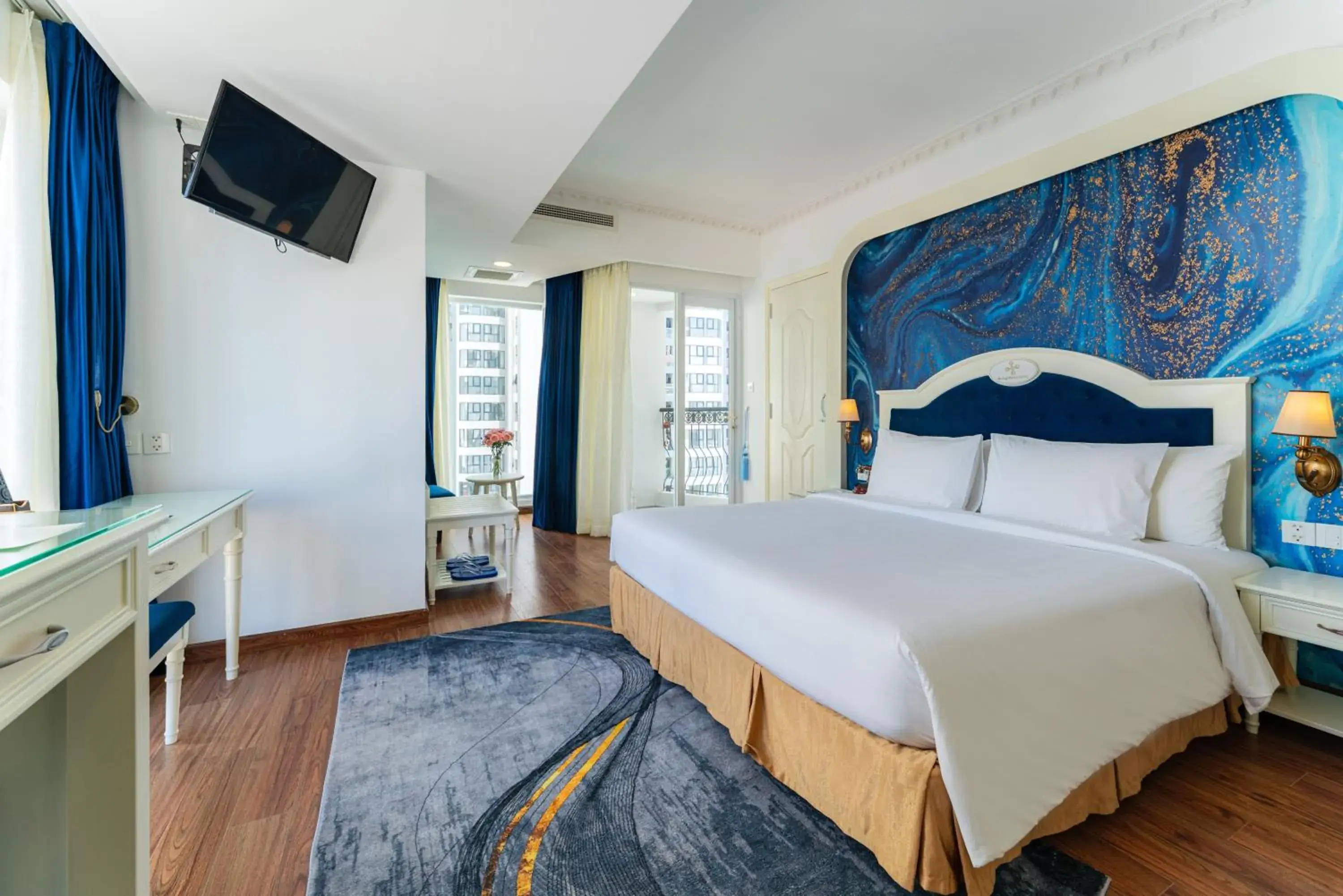 Double Room with Balcony in Nha Trang Prince Hotel Double Room with Balcony in Nha Trang Prince Hotel