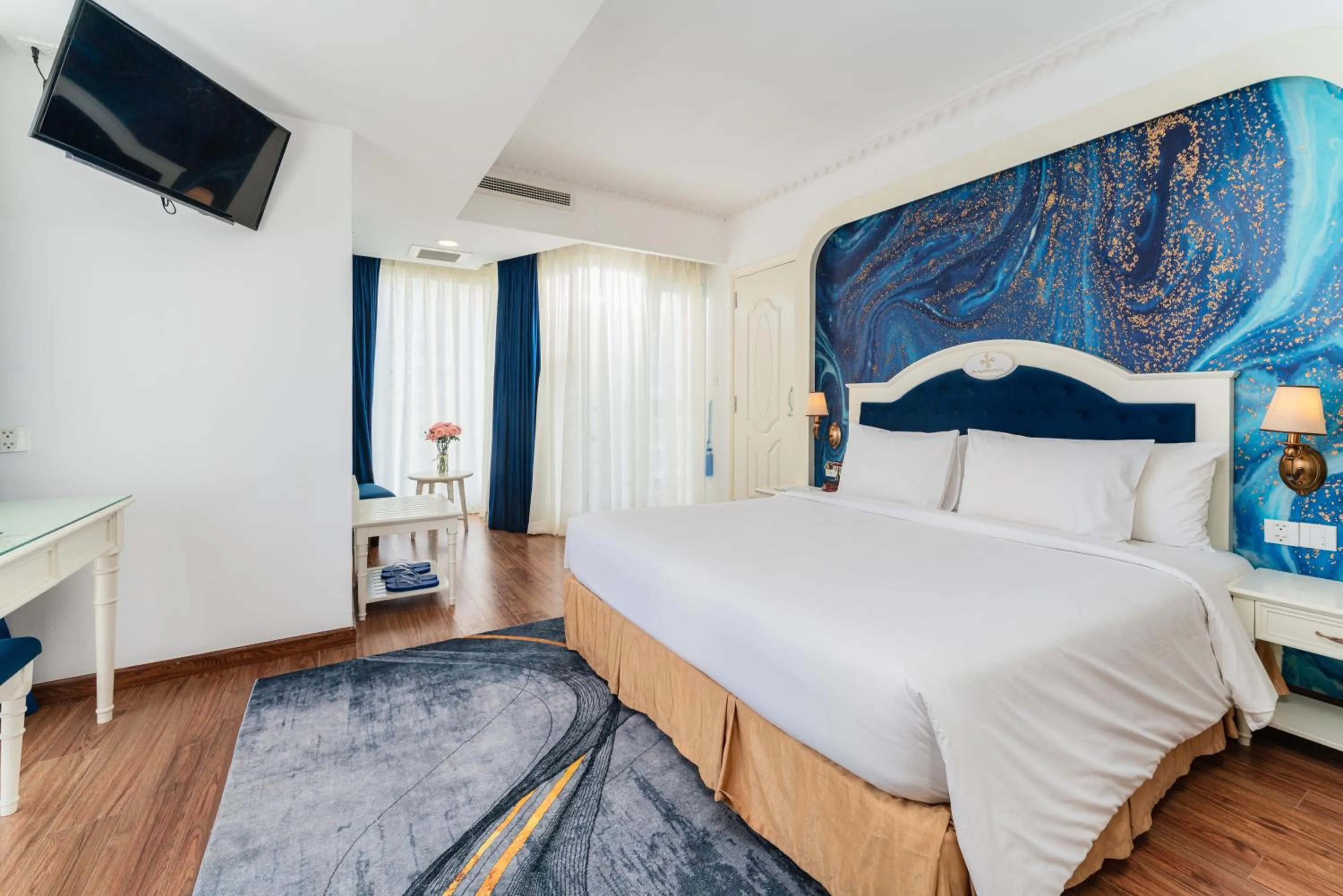 Bedroom, Bed in Nha Trang Prince Hotel