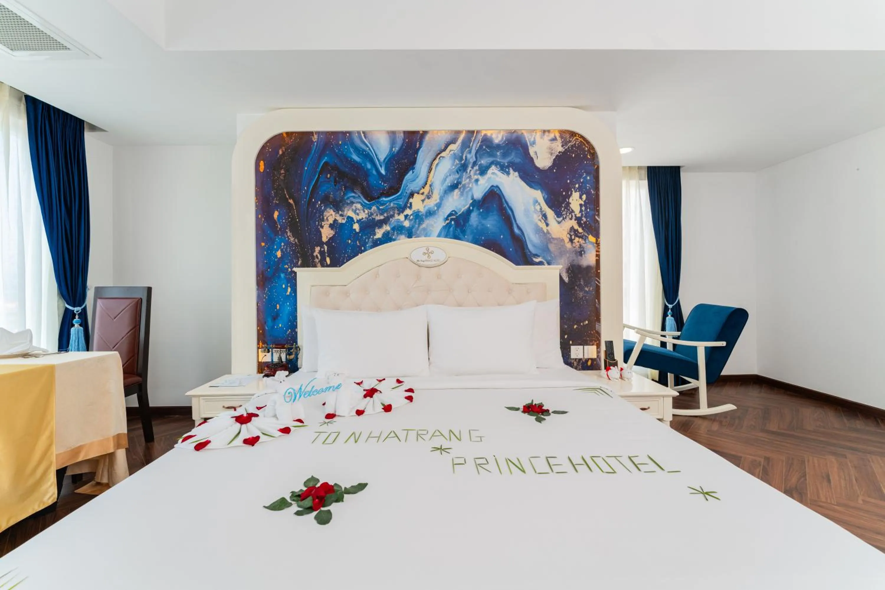 Bedroom, Bed in Nha Trang Prince Hotel