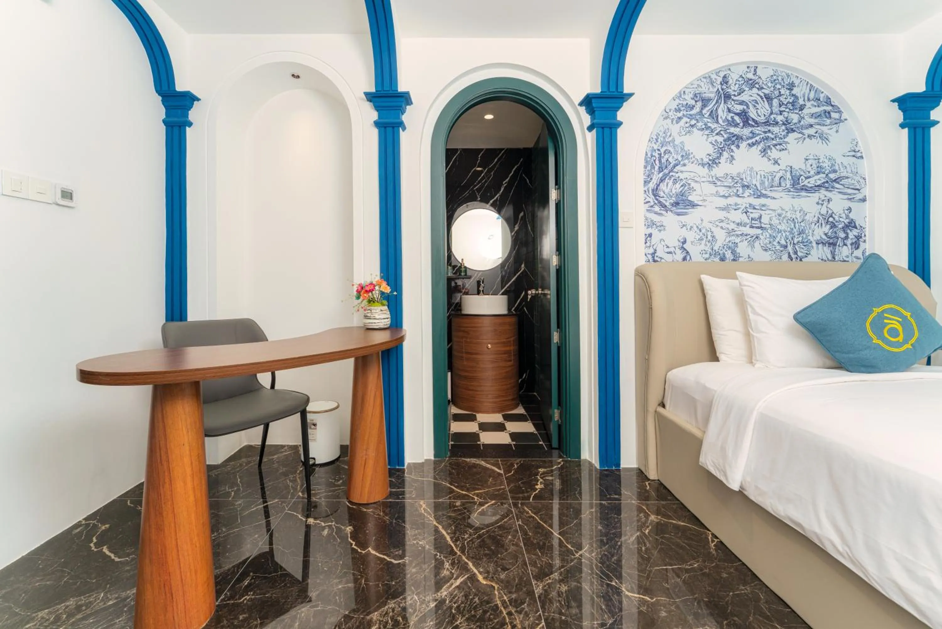 Bedroom, Bed in Nha Trang Prince Hotel