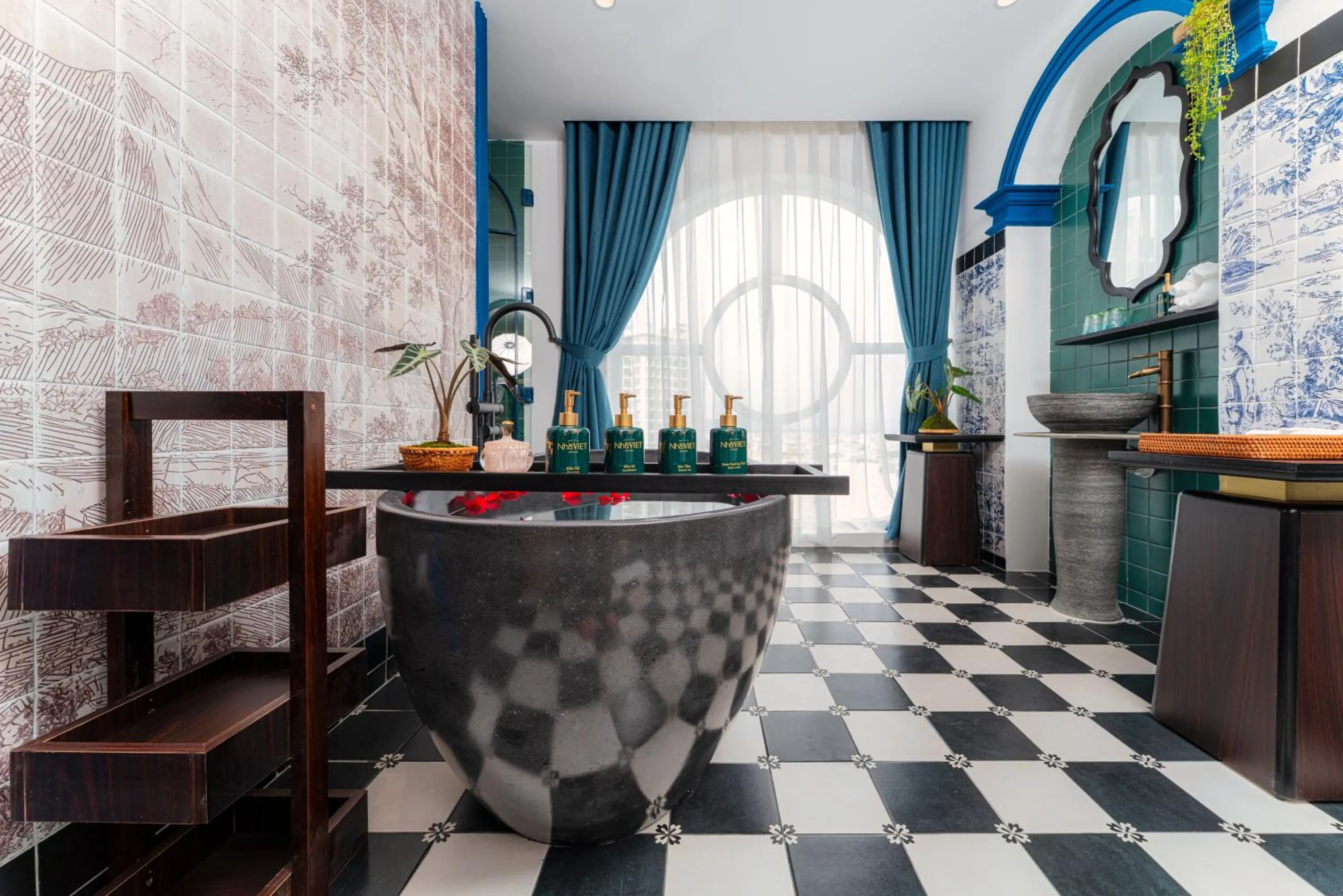 Bath in Nha Trang Prince Hotel