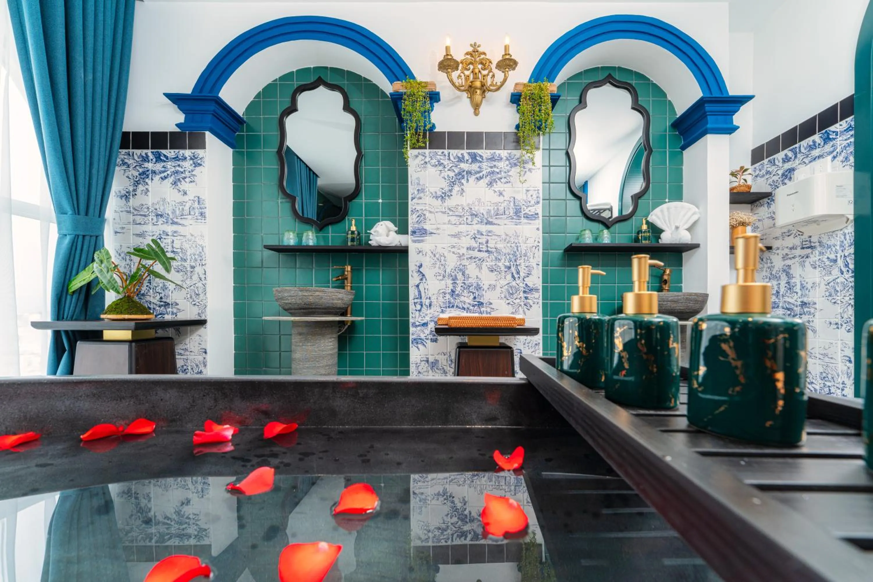 Bath in Nha Trang Prince Hotel