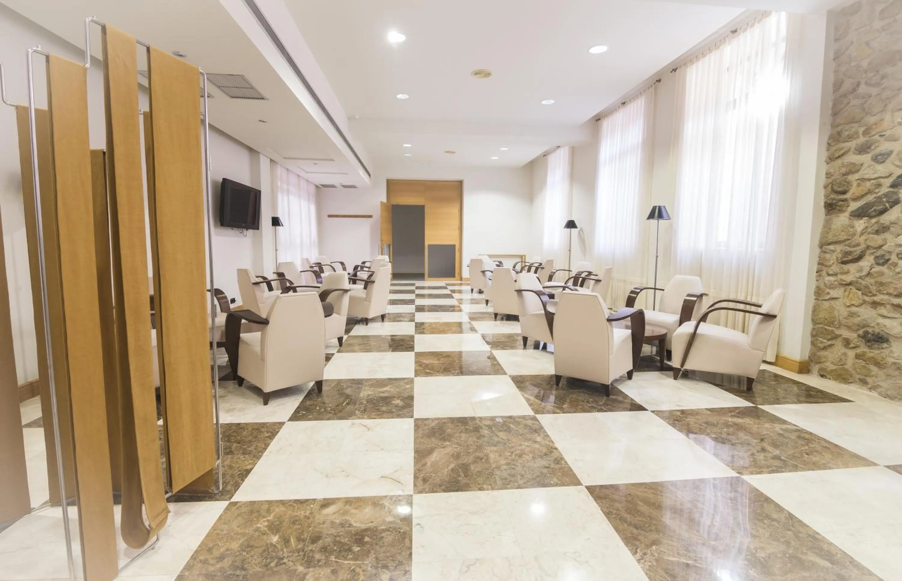 Communal lounge/ TV room in Balneario de Archena - Hotel Levante