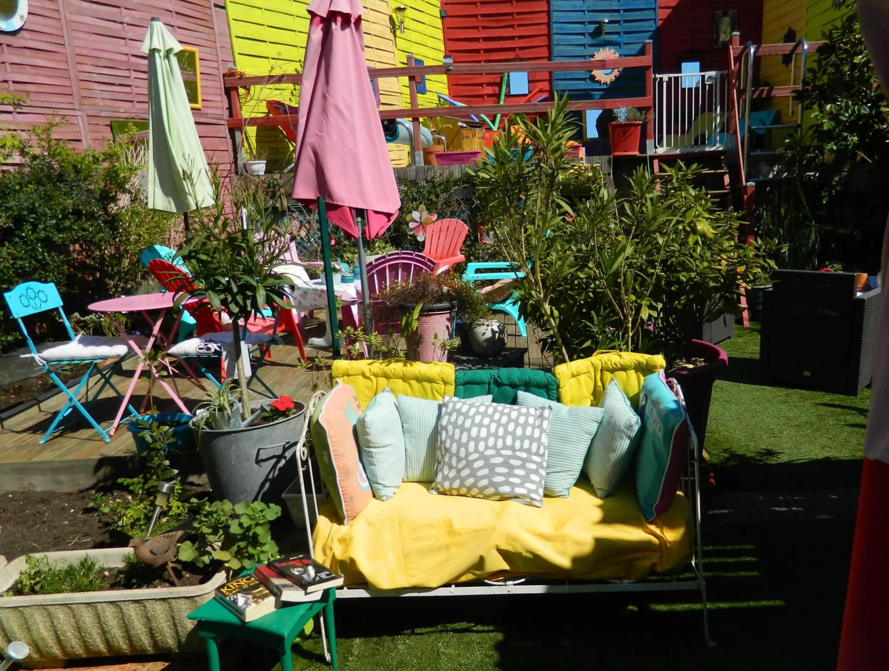 Patio in Chambres d'hôtes La Fougereuse