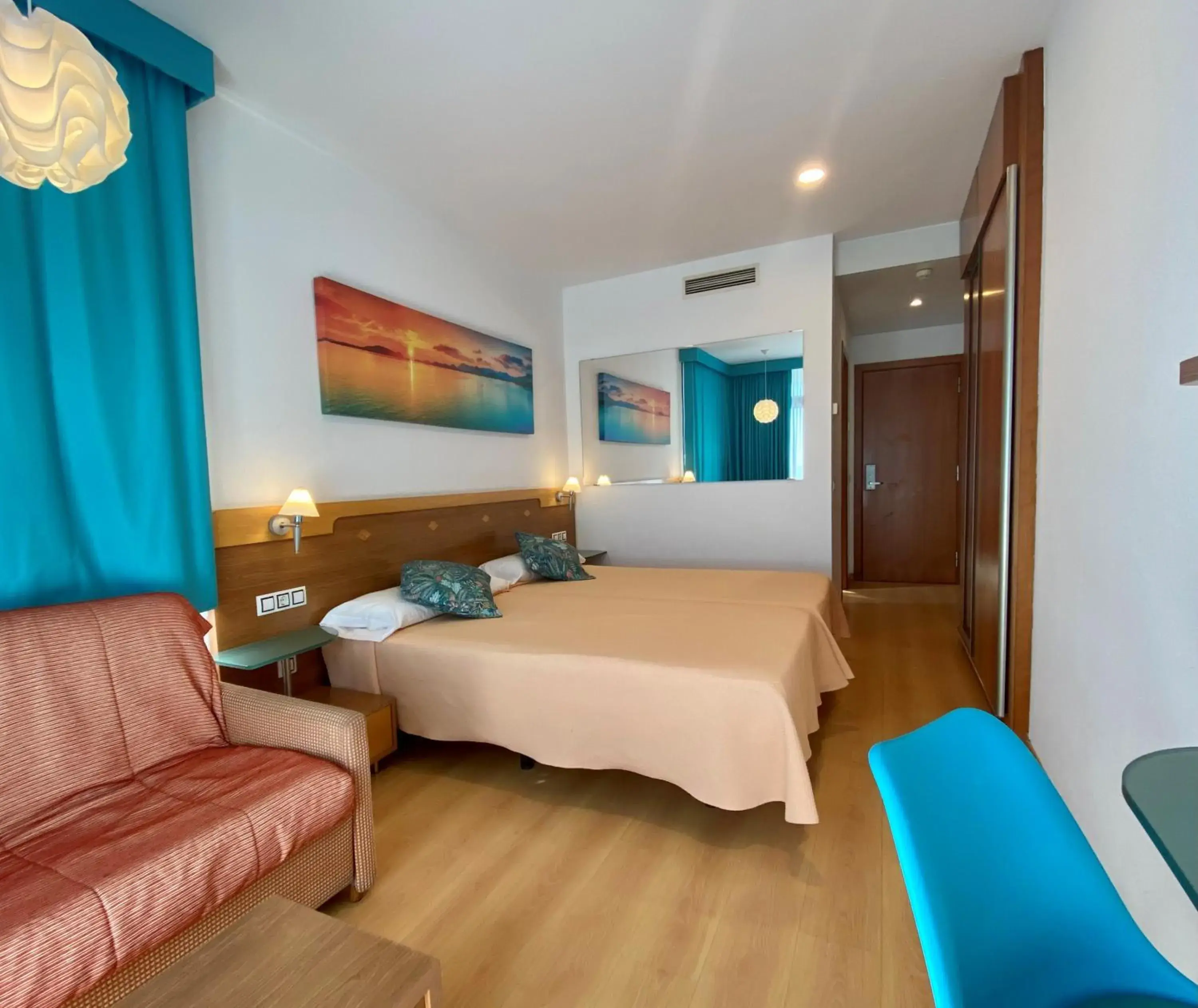 Bedroom, Bed in Hotel Blaucel Bedroom, Bed in Hotel Blaucel