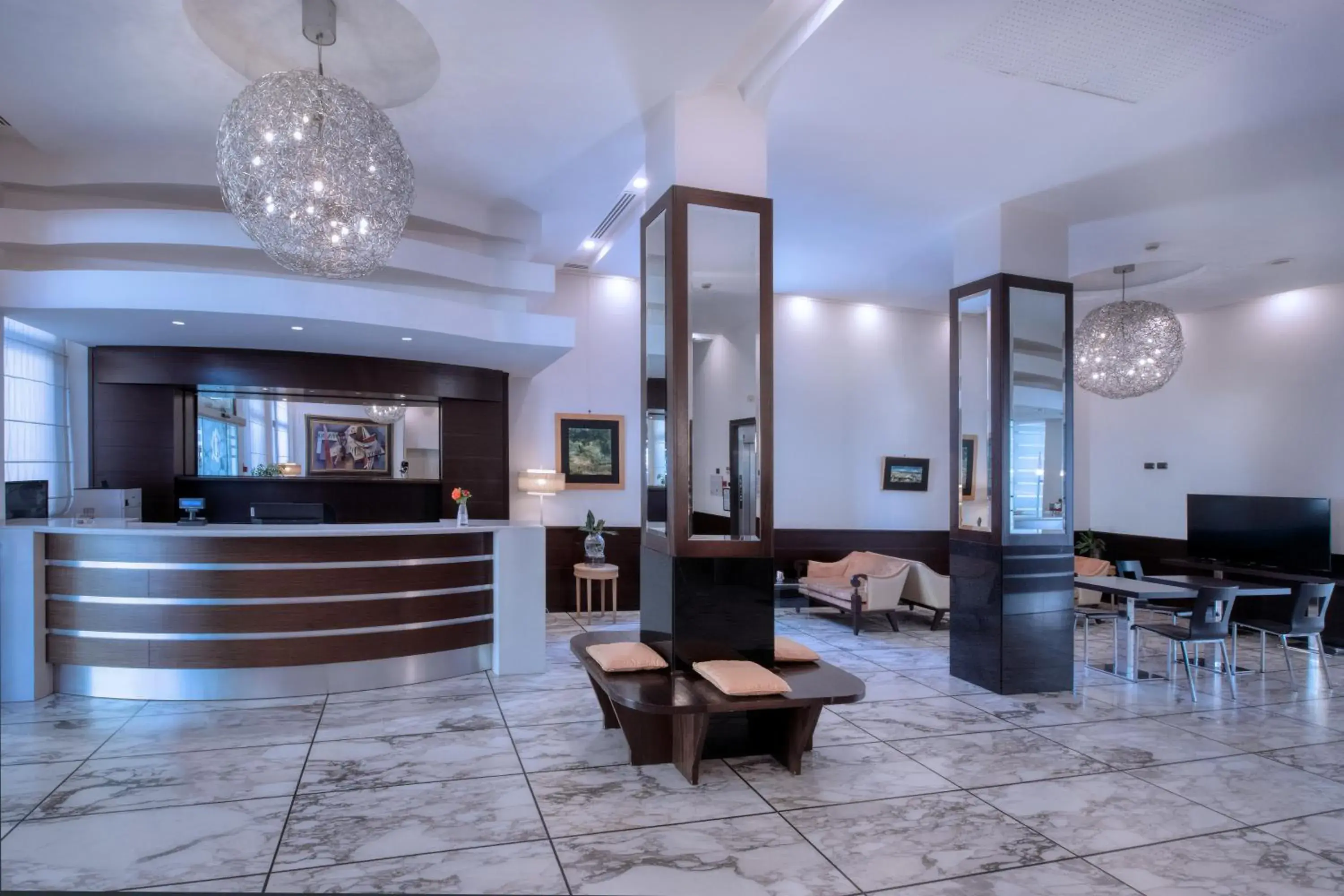 Lobby or reception in Park Hotel Lobby or reception in Park Hotel