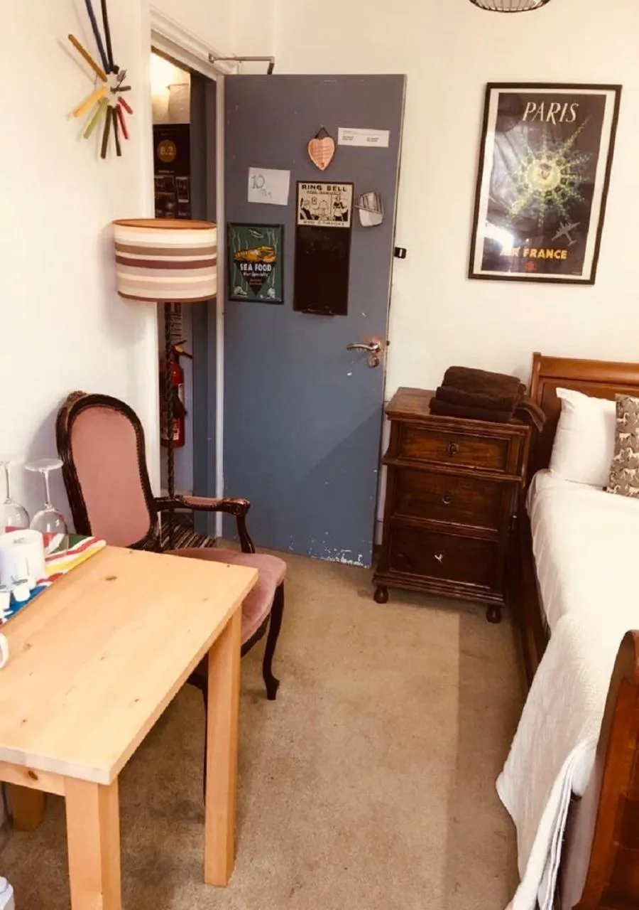 Coffee/tea facilities in Hudsons