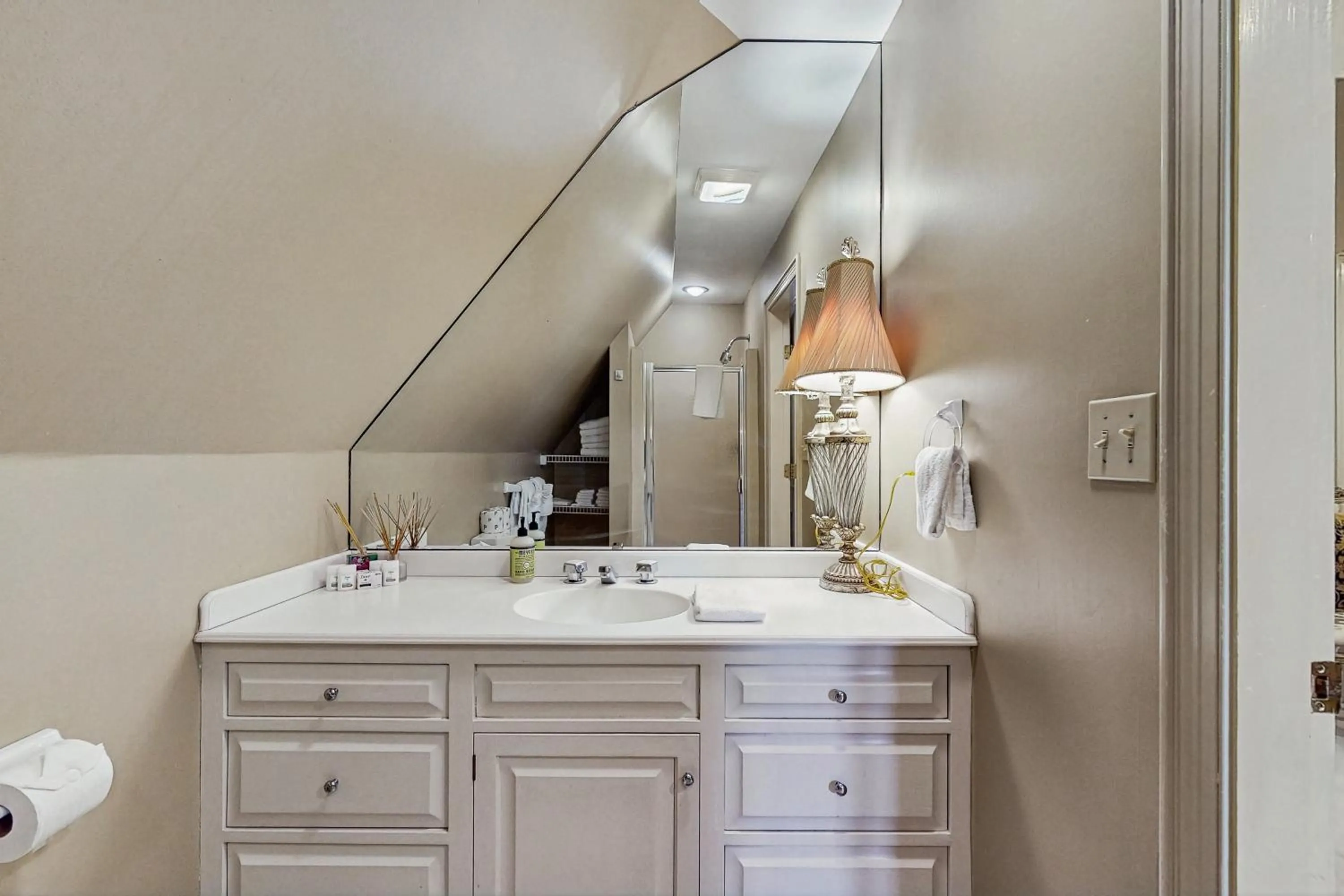 Grandeur On The Green