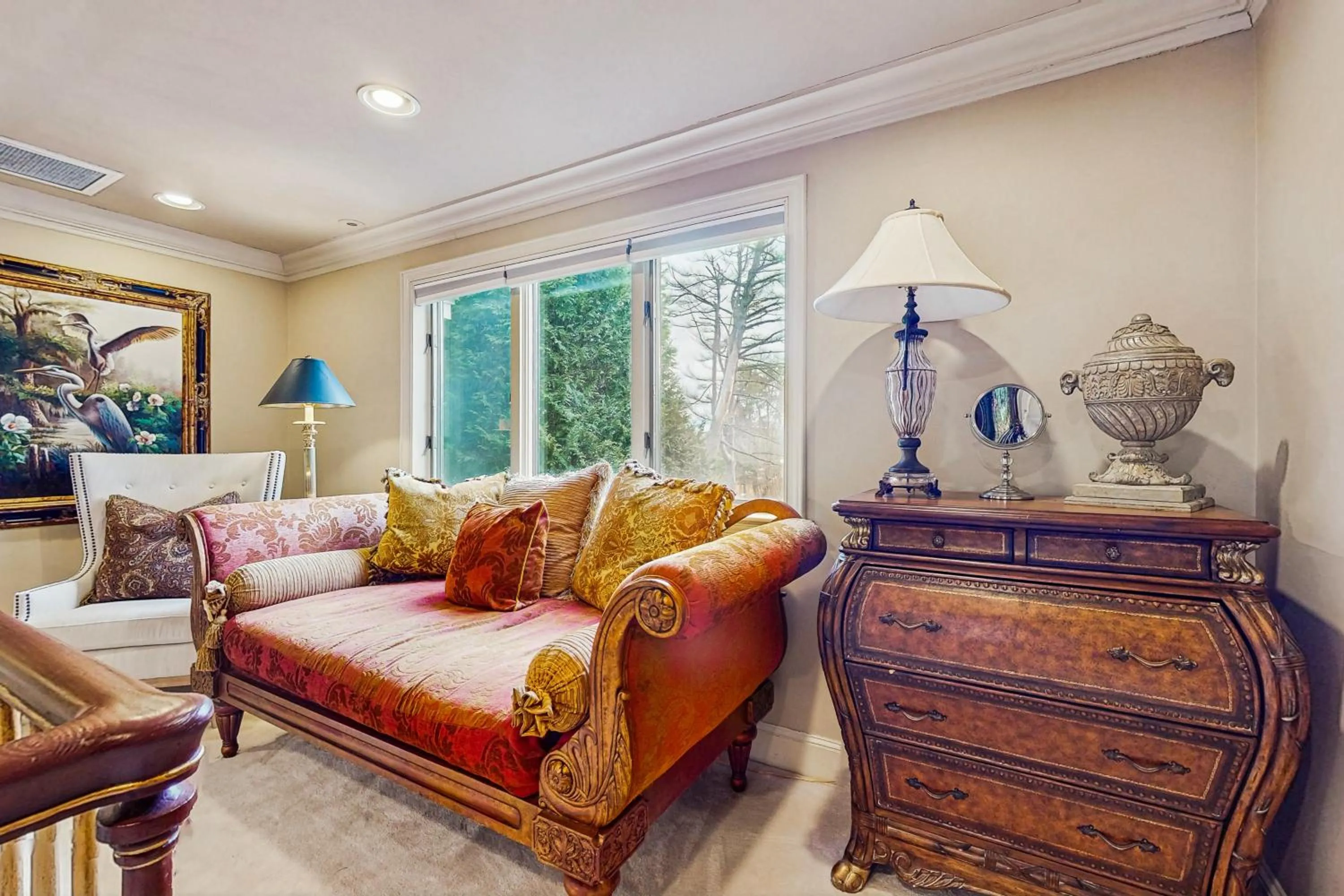 Grandeur On The Green