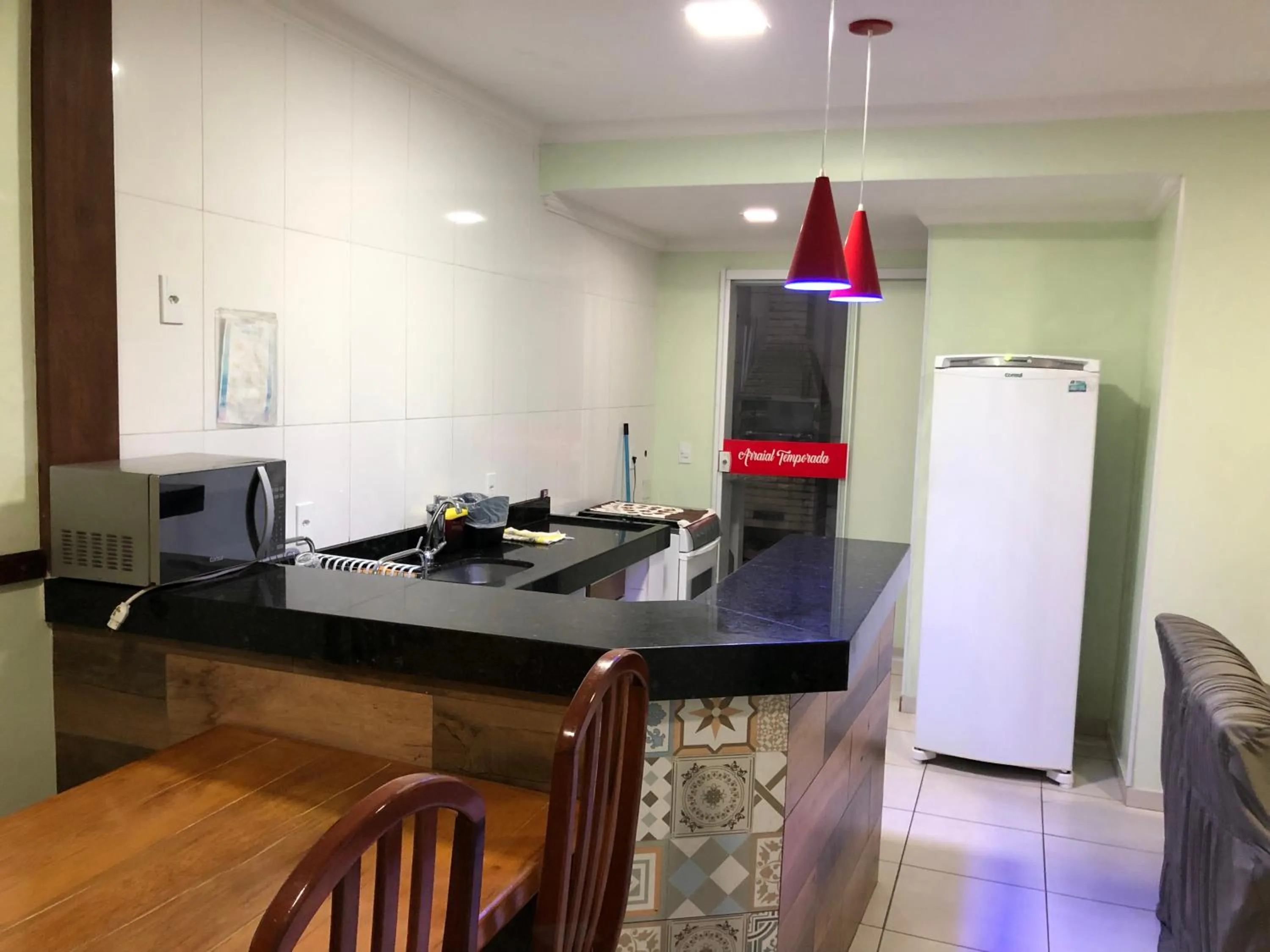 Arraial Temporada - Vá a Pé para a Praia