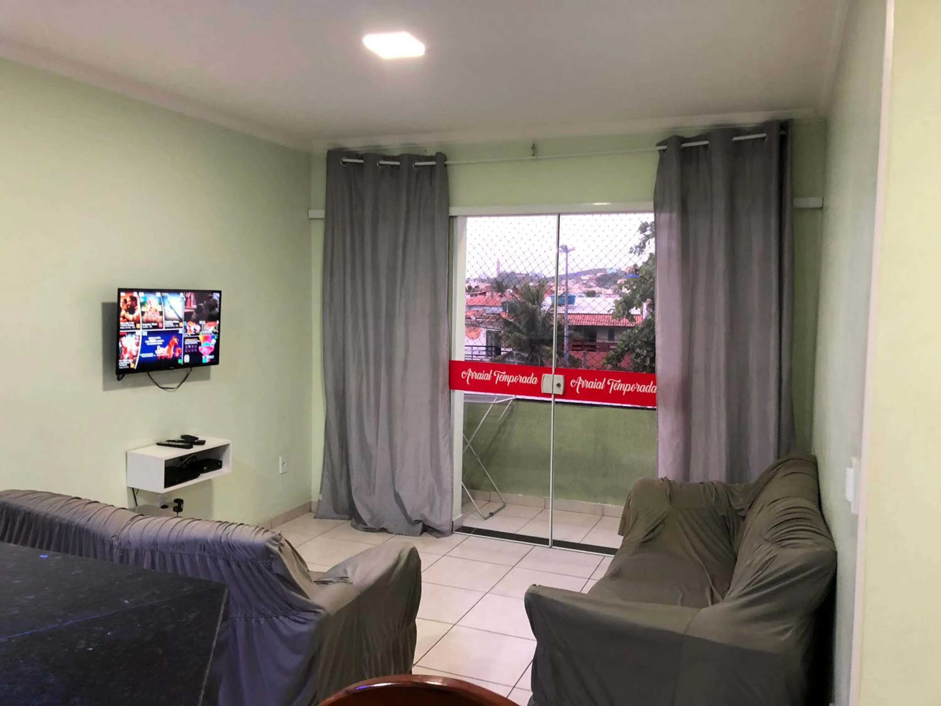 Arraial Temporada - Vá a Pé para a Praia