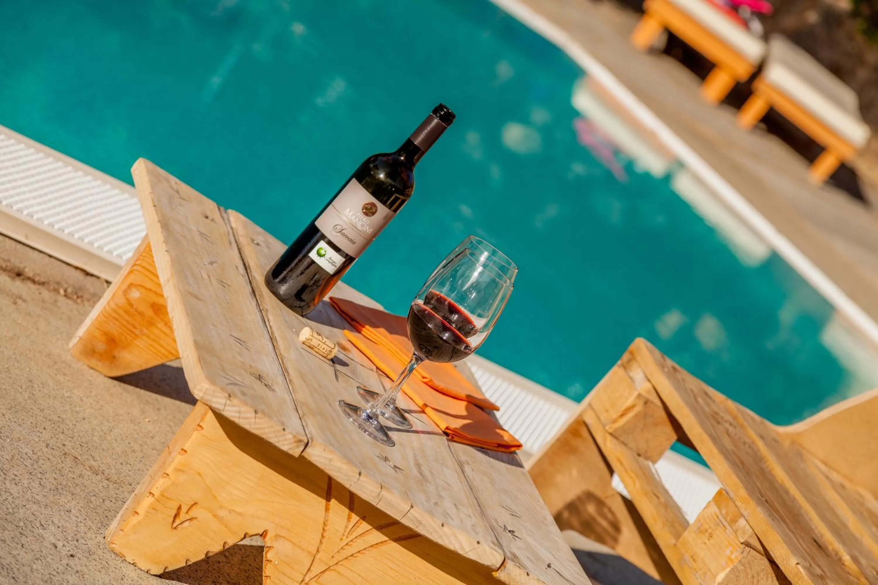 Swimming pool in Hotel Glamping Borgo di Campagna