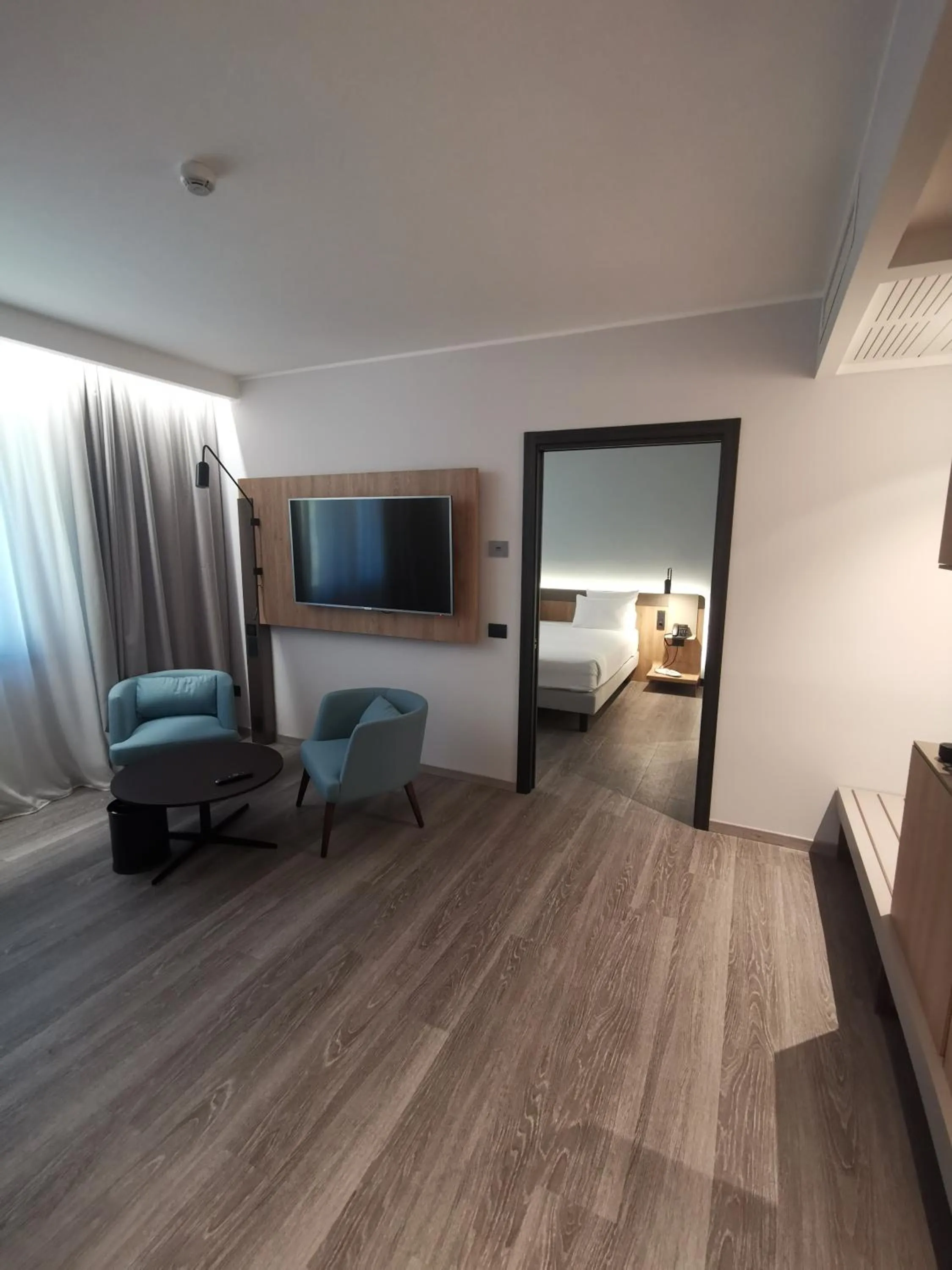 TV and multimedia, Bed in Novotel Parma Centro