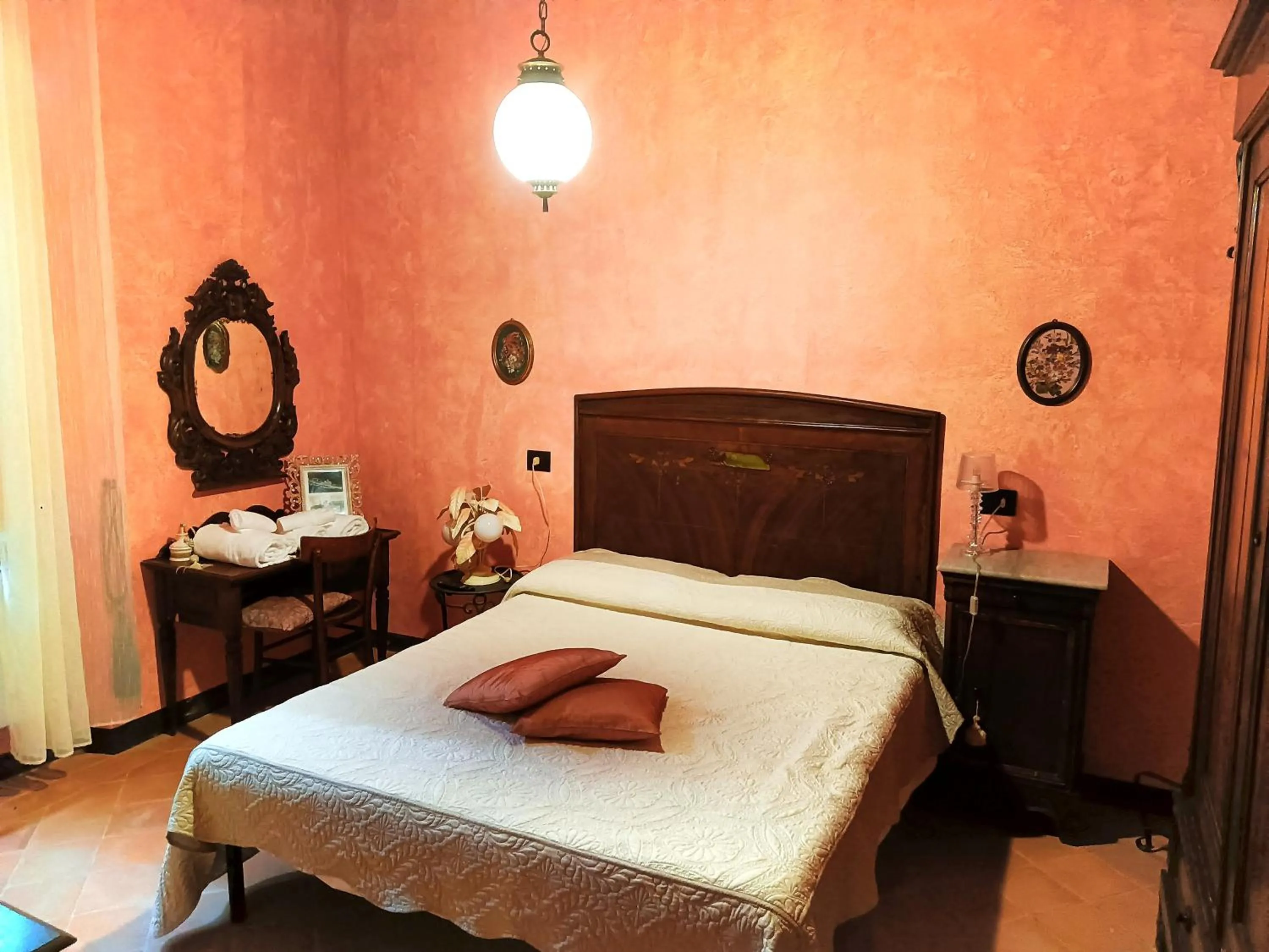 Bedroom, Bed in Locanda Etrusca
