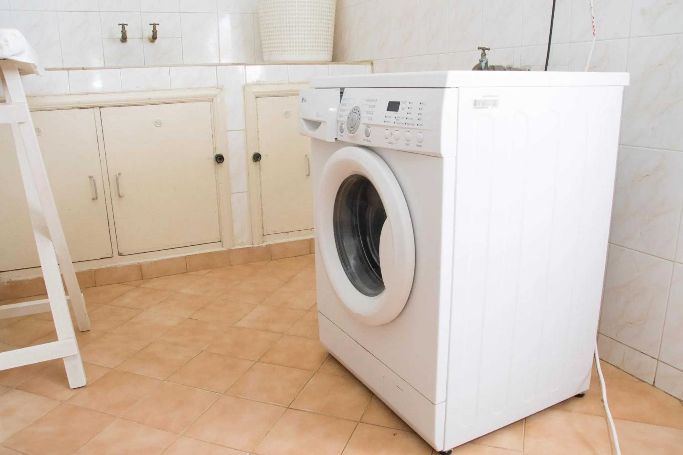 Area and facilities in Njema Court Apartment