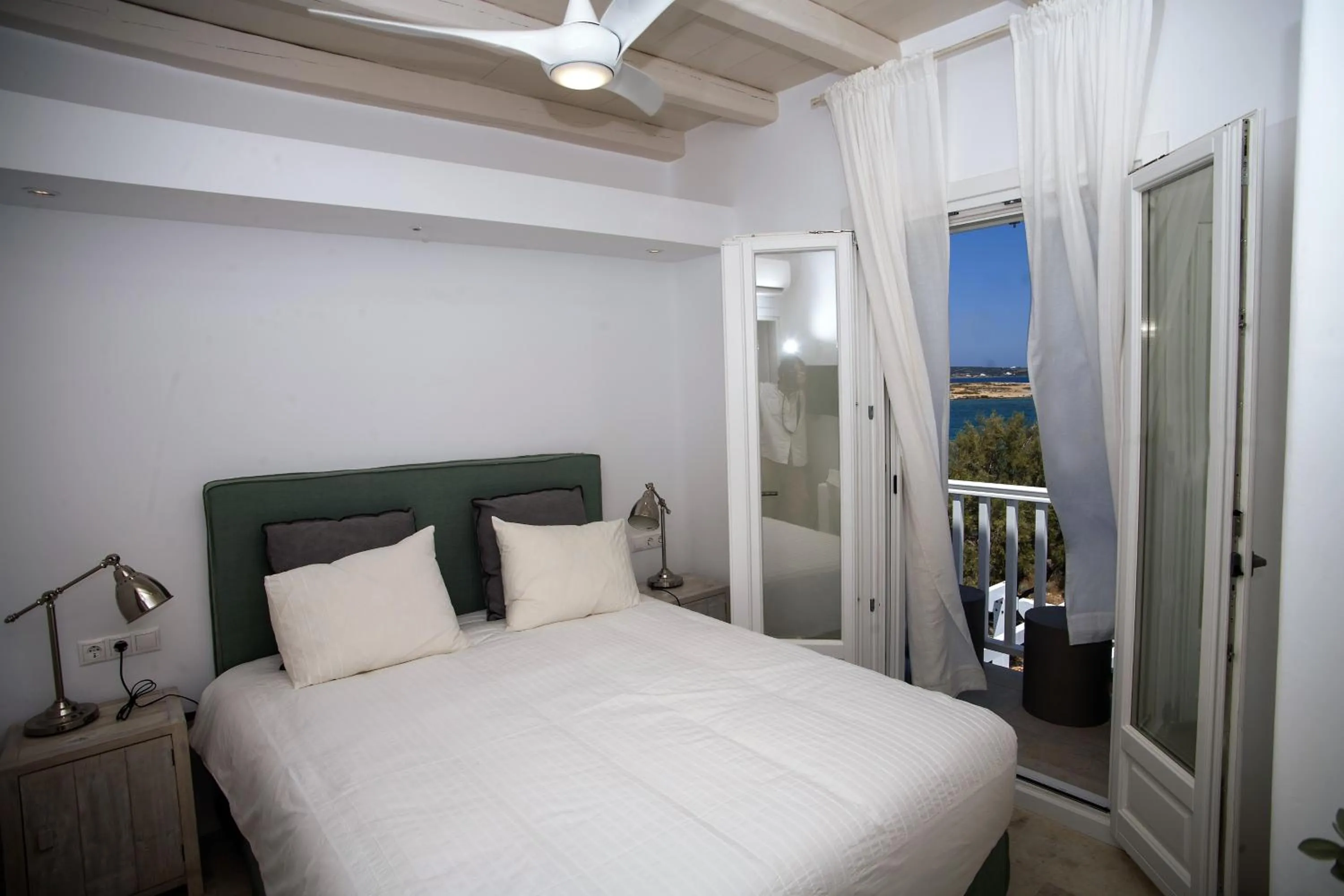 Bedroom, Bed in Kalypso Villas