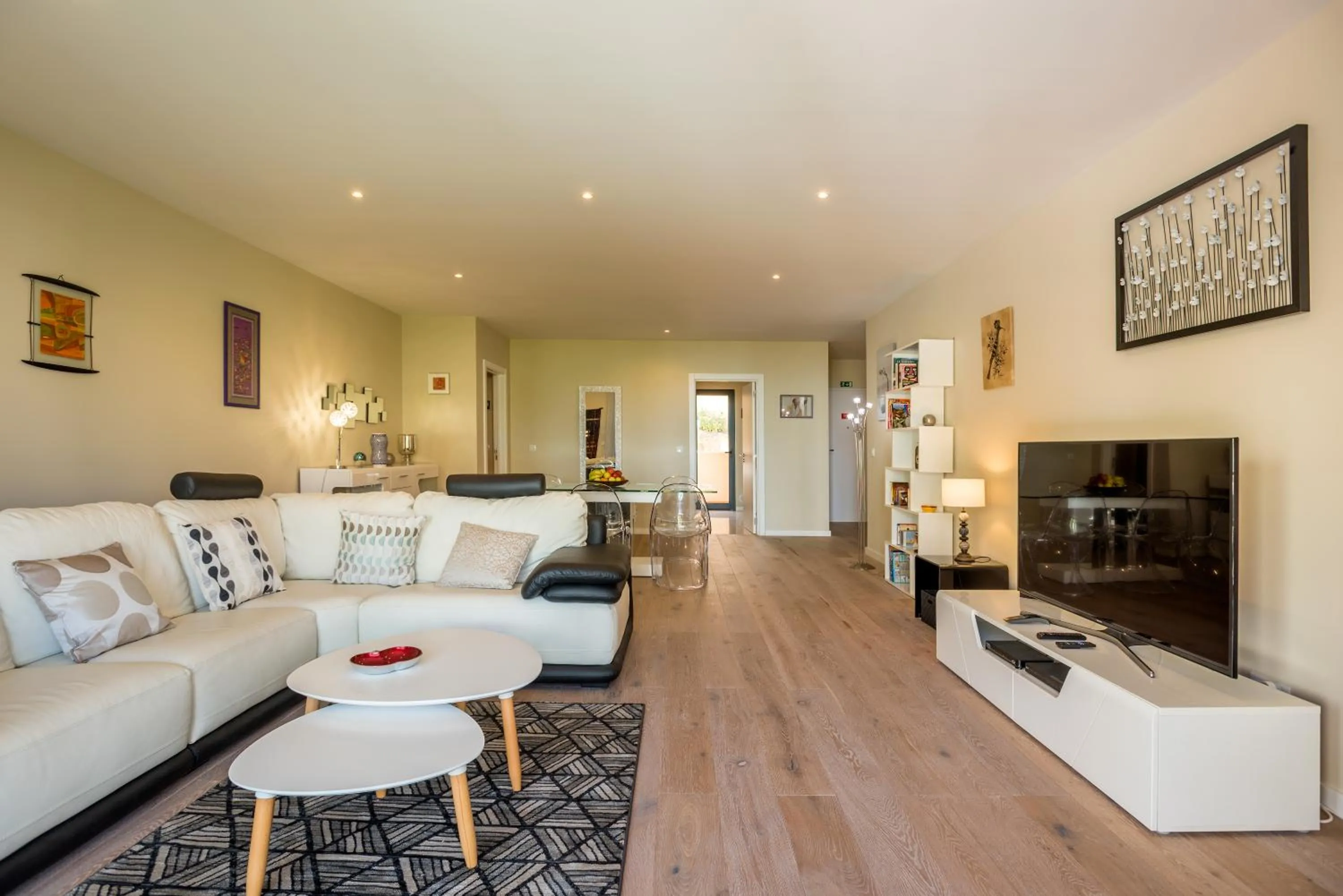 Funchal SilverWood Apartment - by LovelyStay