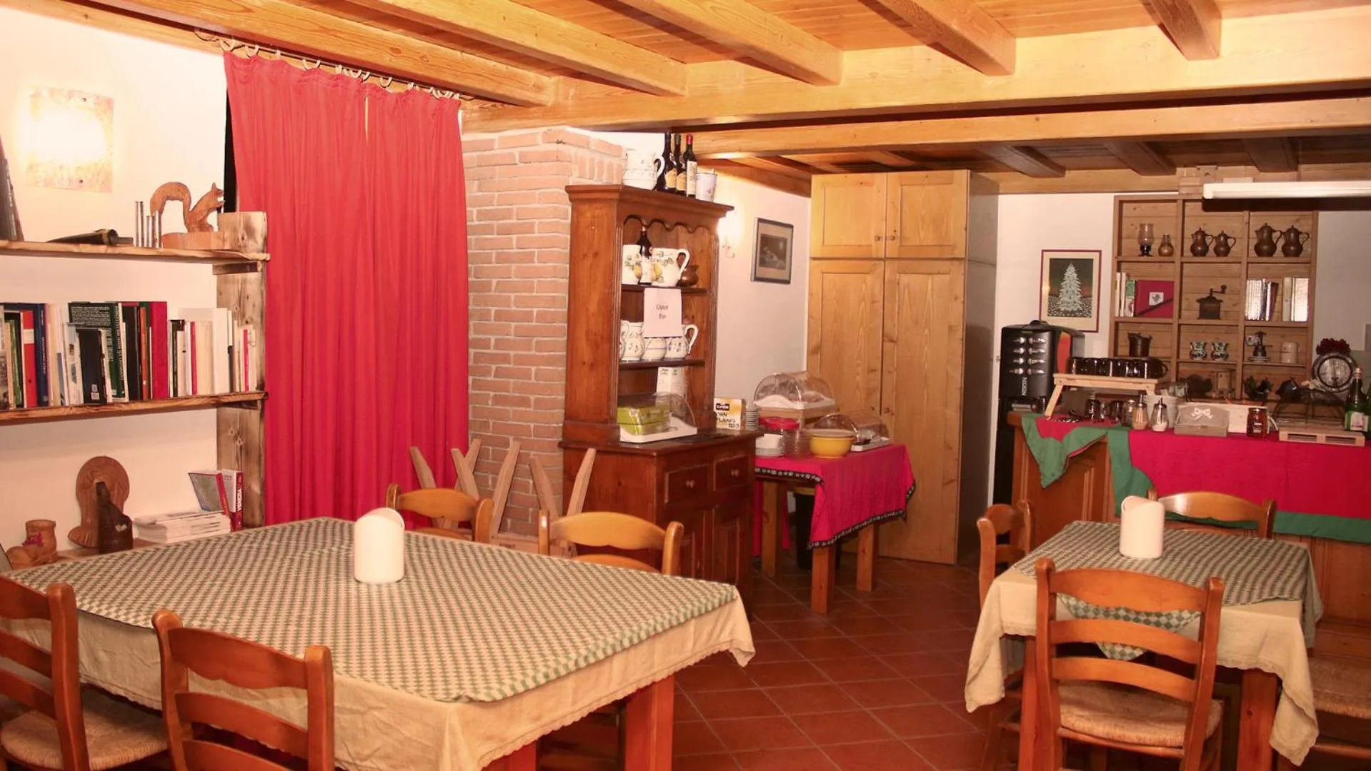 Breakfast in Locanda Aurora B&B