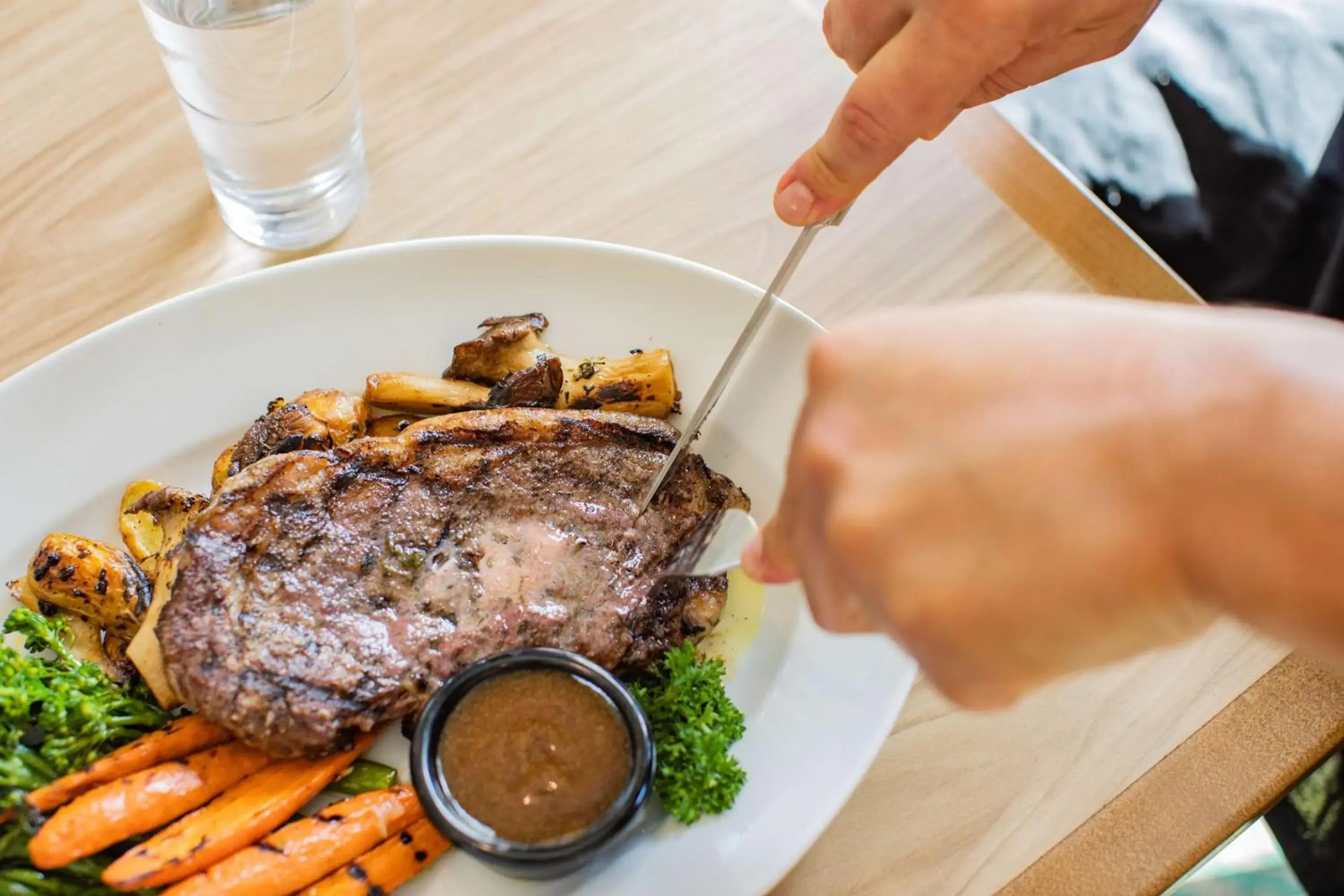 Restaurant/places to eat in Embassy Suites By Hilton Oahu Kapolei - FREE Breakfast Restaurant/places to eat in Embassy Suites By Hilton Oahu Kapolei - FREE Breakfast