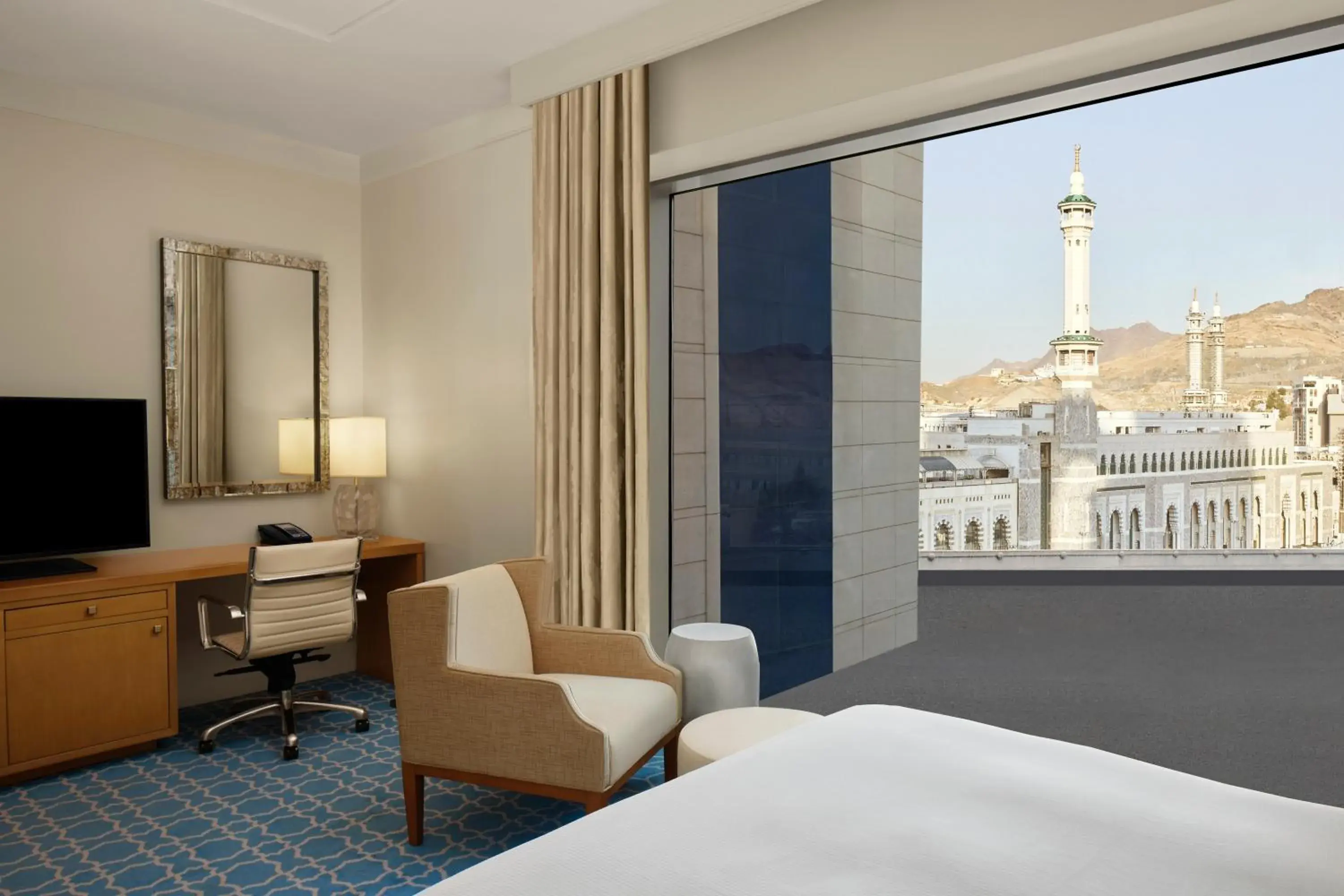 Executive King Suite with Haram View in Hilton Hotel & Convention Jabal Omar Makkah Executive King Suite with Haram View in Hilton Hotel & Convention Jabal Omar Makkah