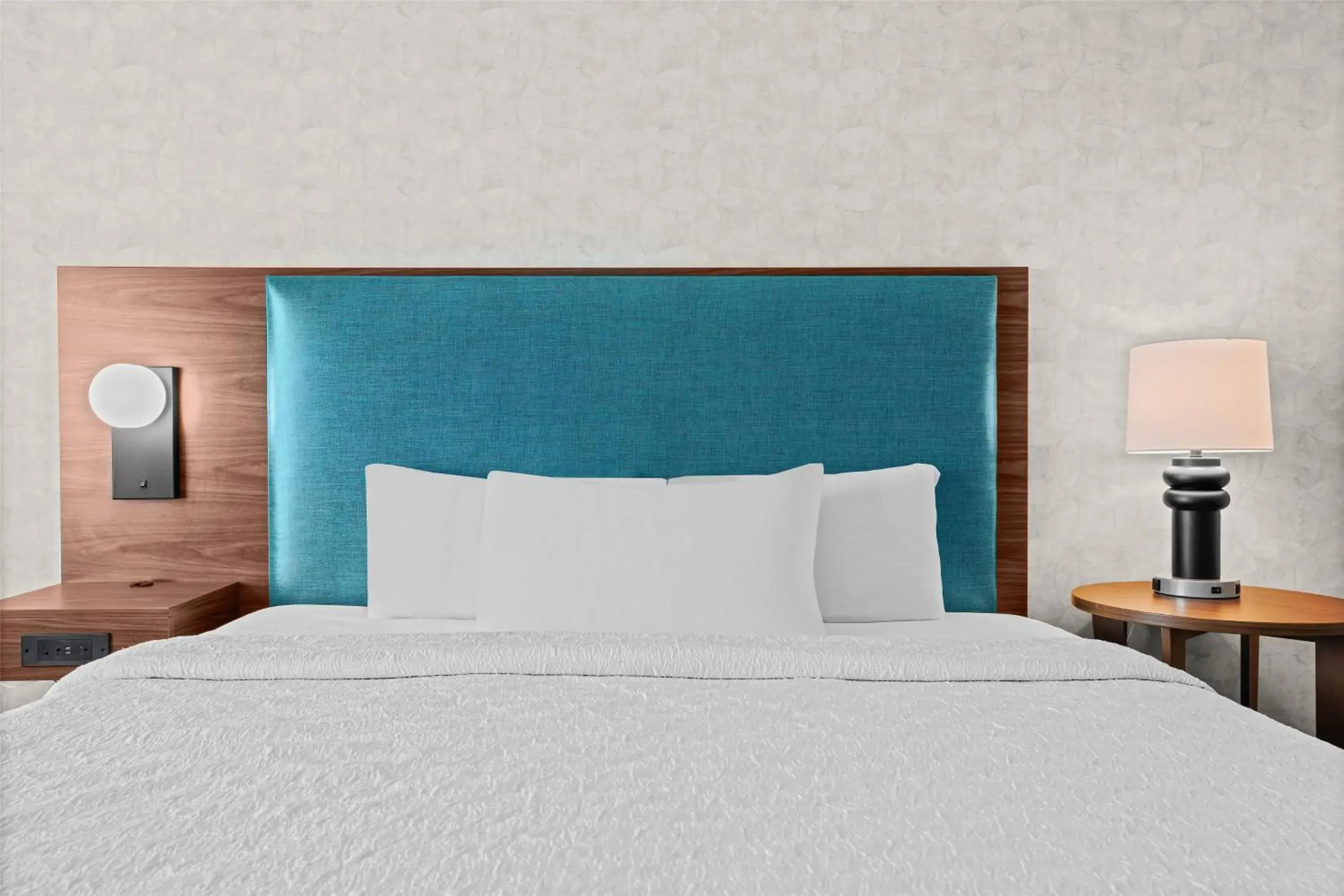 King Studio Suite - Mobility Access/Non-Smoking in Home2 Suites By Hilton Pigeon Forge King Studio Suite - Mobility Access/Non-Smoking in Home2 Suites By Hilton Pigeon Forge