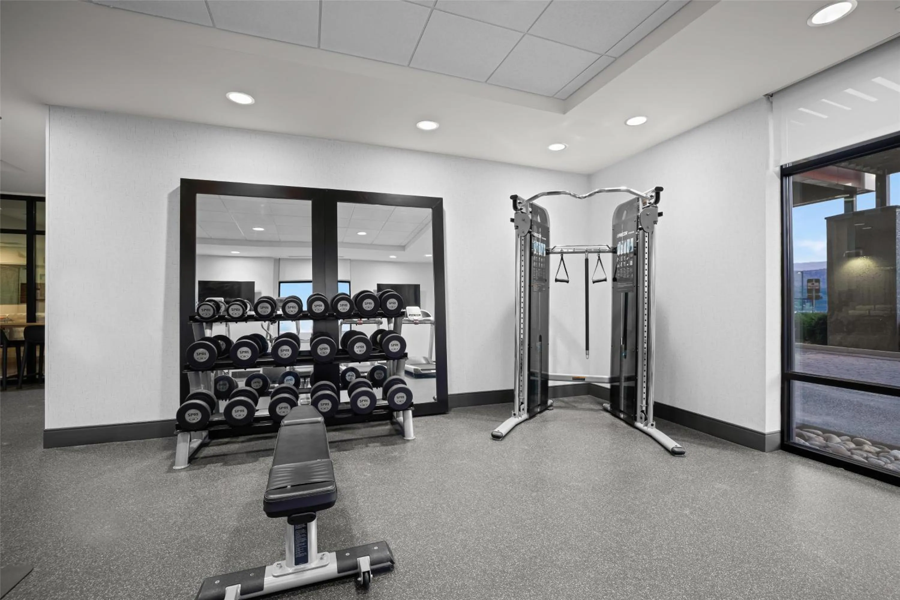 Fitness centre/facilities in Home2 Suites By Hilton Pigeon Forge