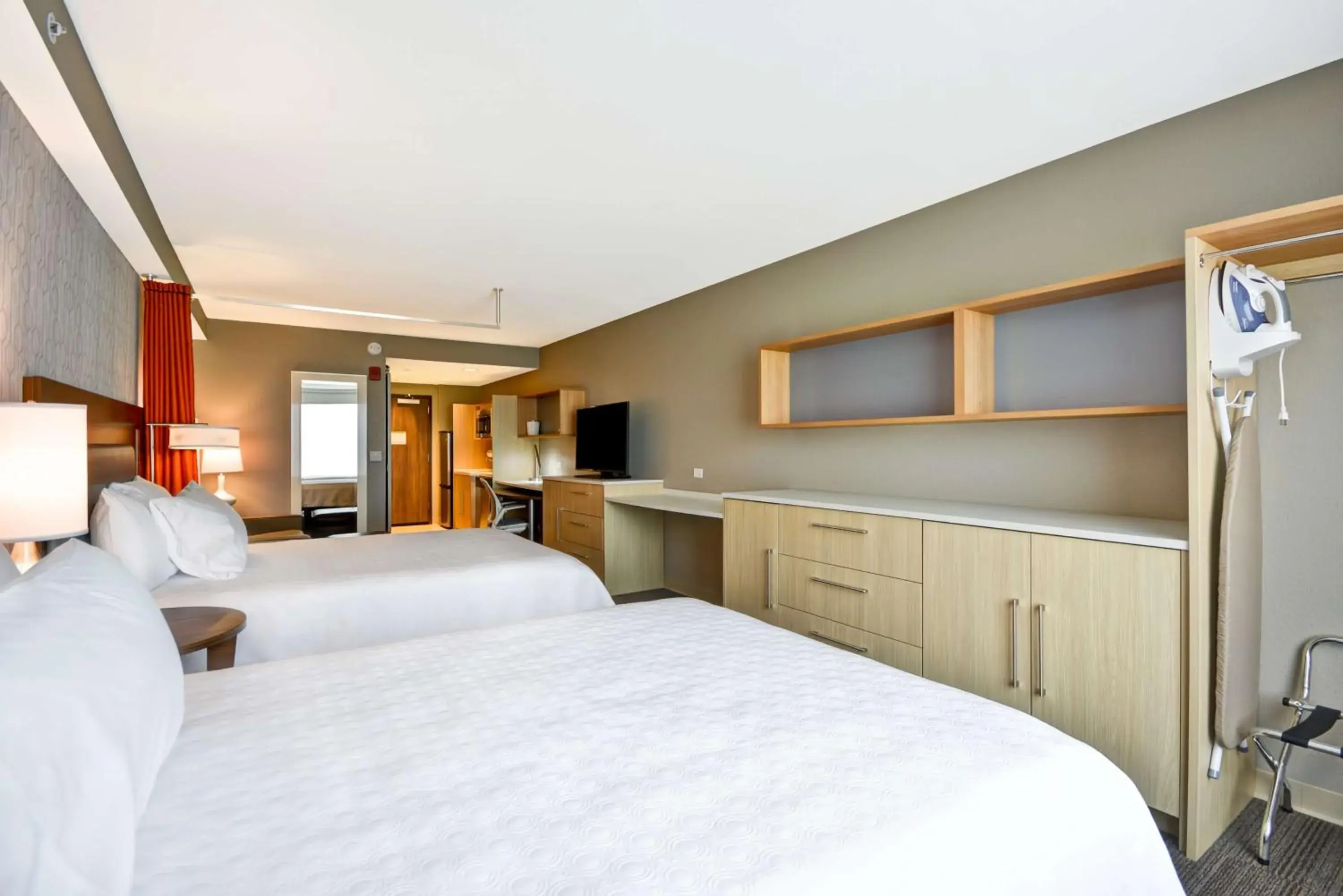 Bedroom, Bed in Home2 Suites By Hilton Pigeon Forge Bedroom, Bed in Home2 Suites By Hilton Pigeon Forge