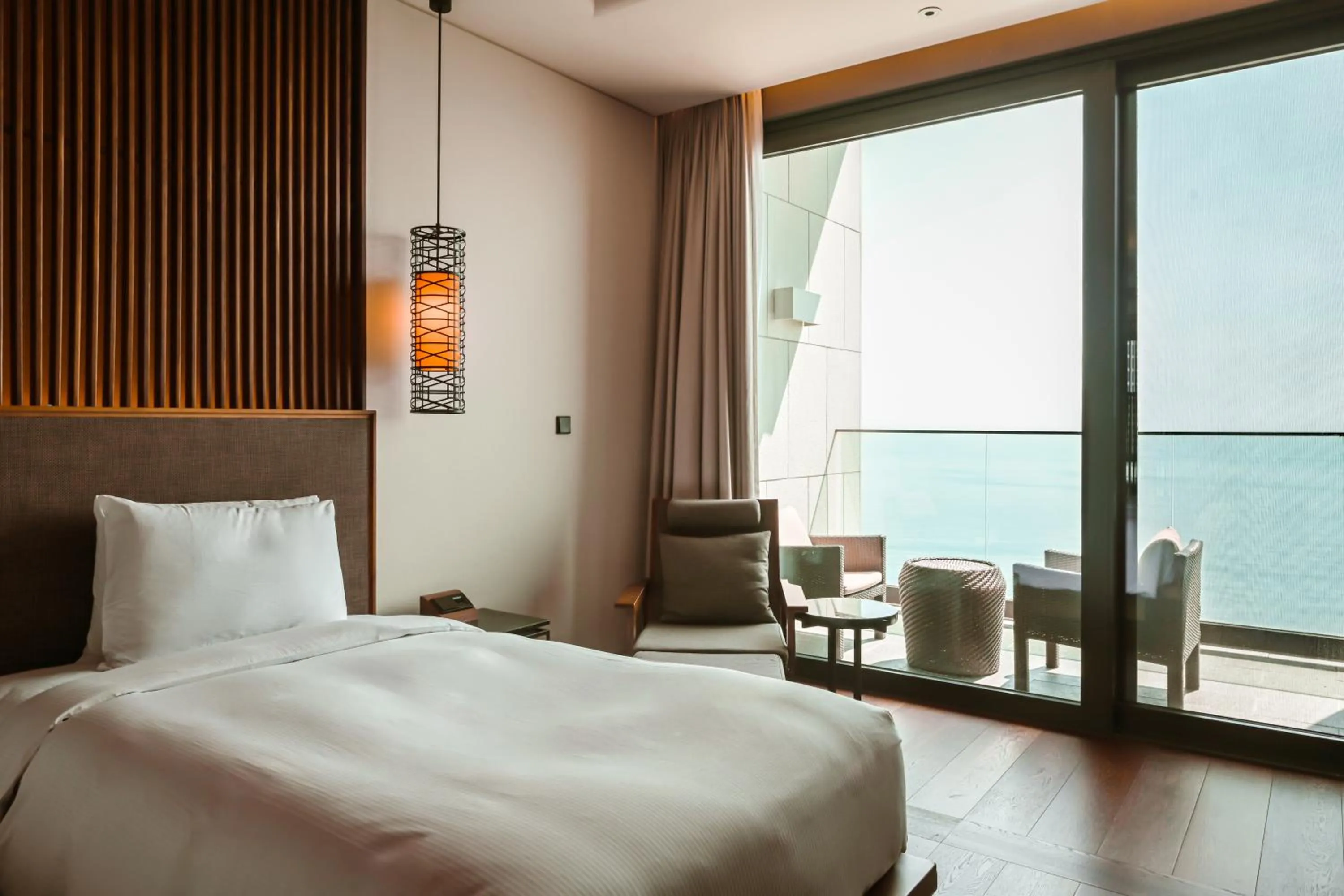 Bed in Ananti at Busan Cove