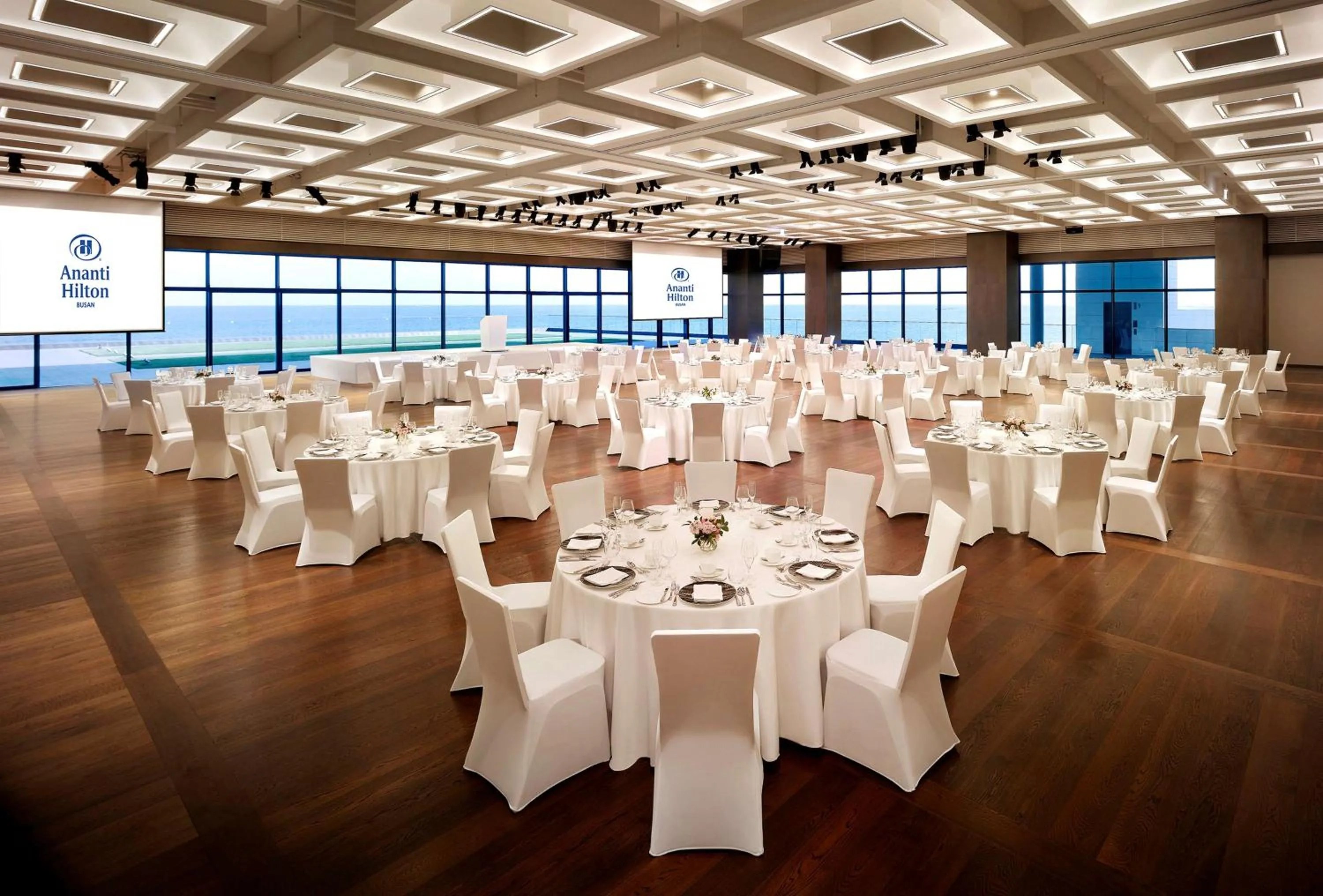 Meeting/conference room in Ananti at Busan Cove