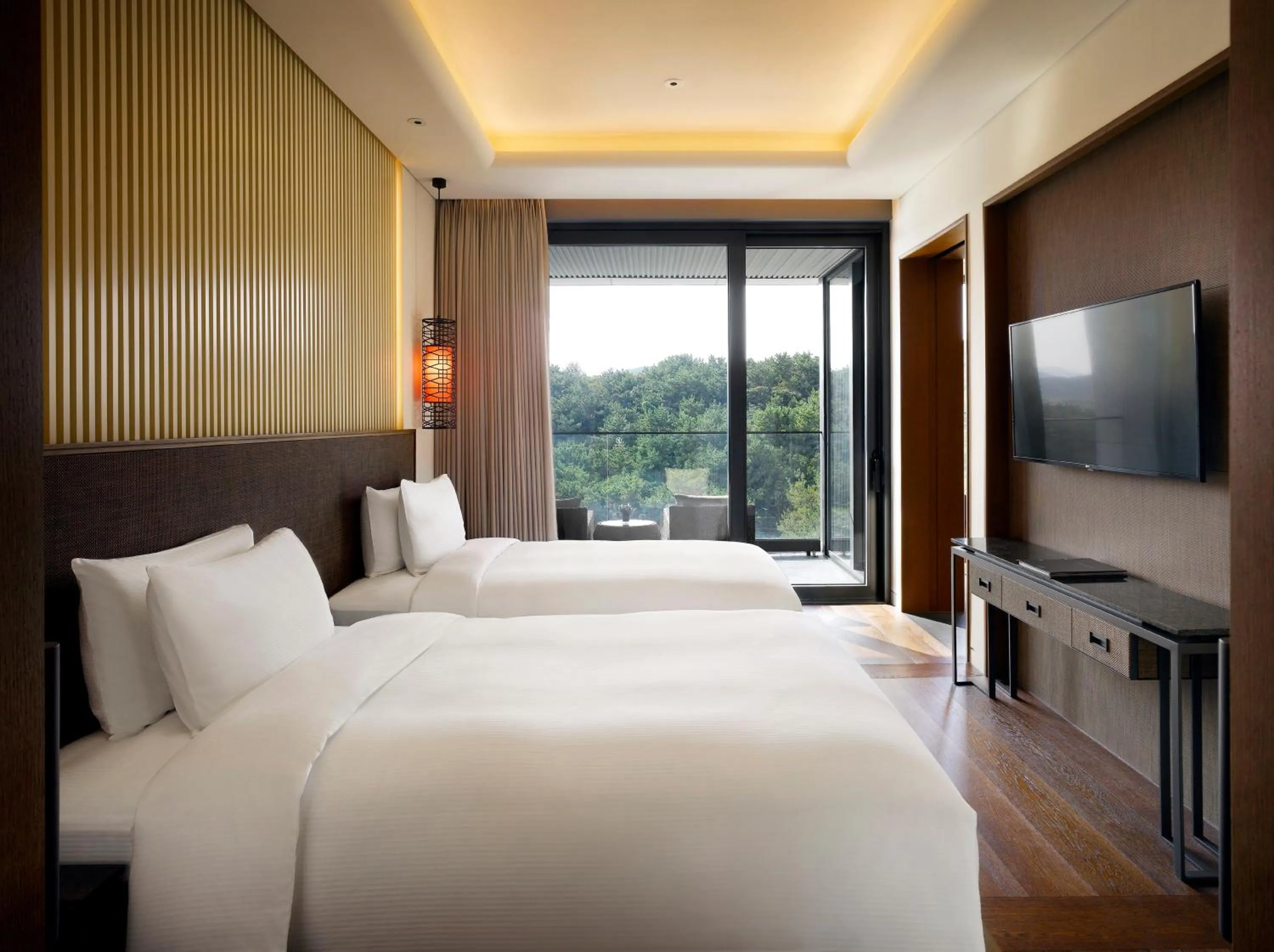 Bed in Ananti at Busan Cove