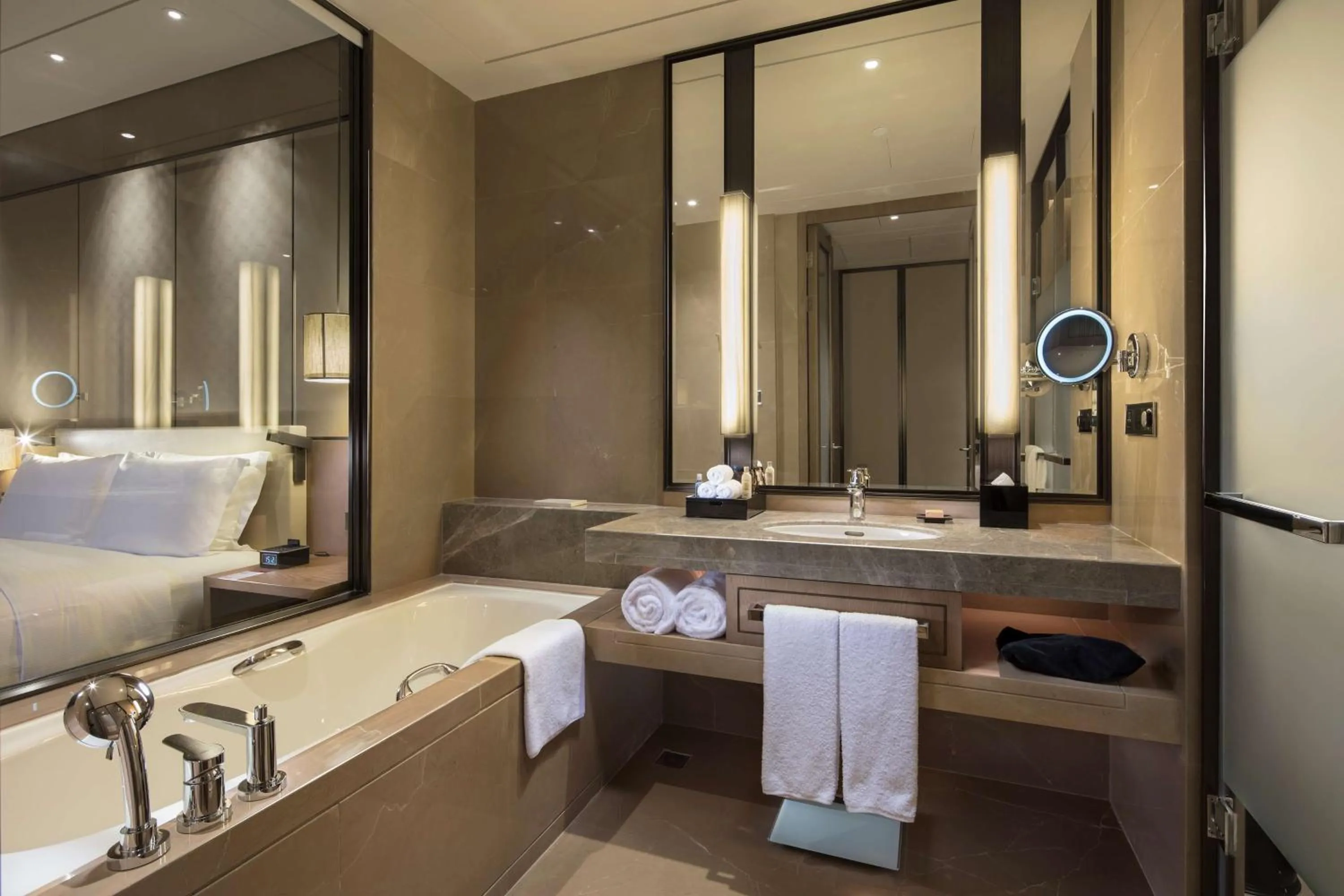 Bathroom in DoubleTree By Hilton Xiamen-Haicang