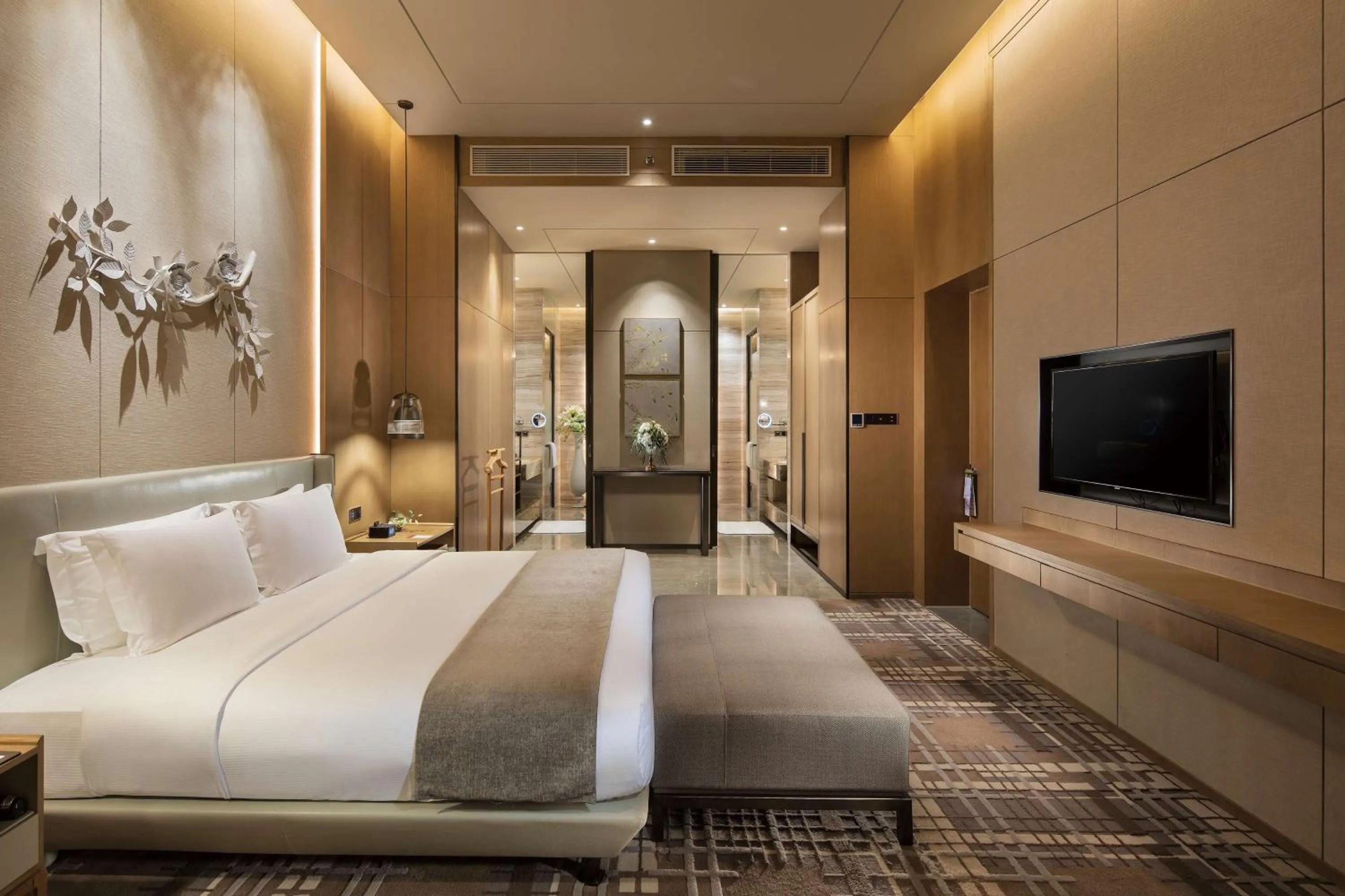 Bedroom, Bed in DoubleTree By Hilton Xiamen-Haicang