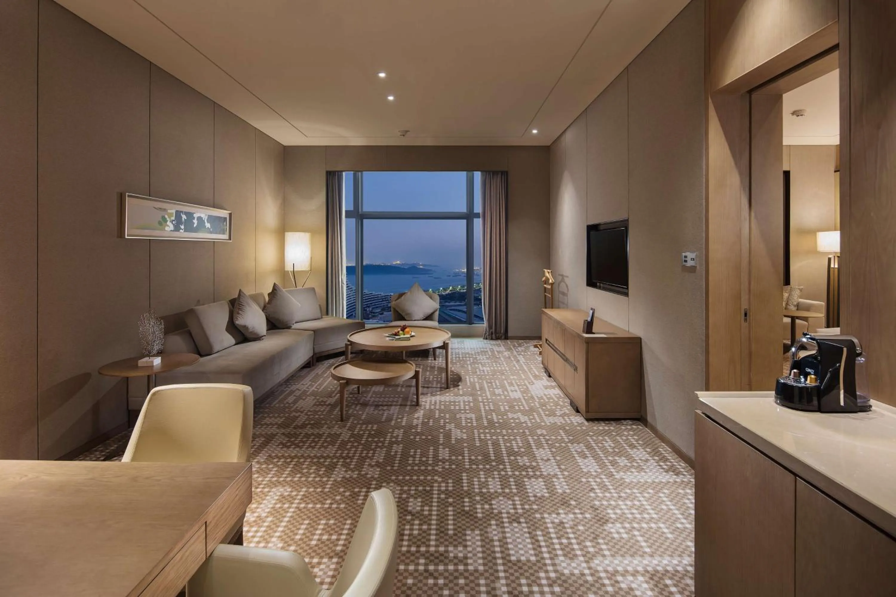 Bedroom in DoubleTree By Hilton Xiamen-Haicang
