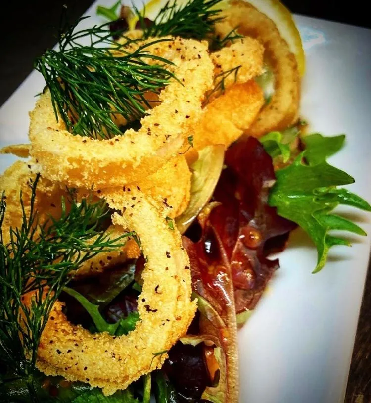 Food in Cadgwith Cove Inn