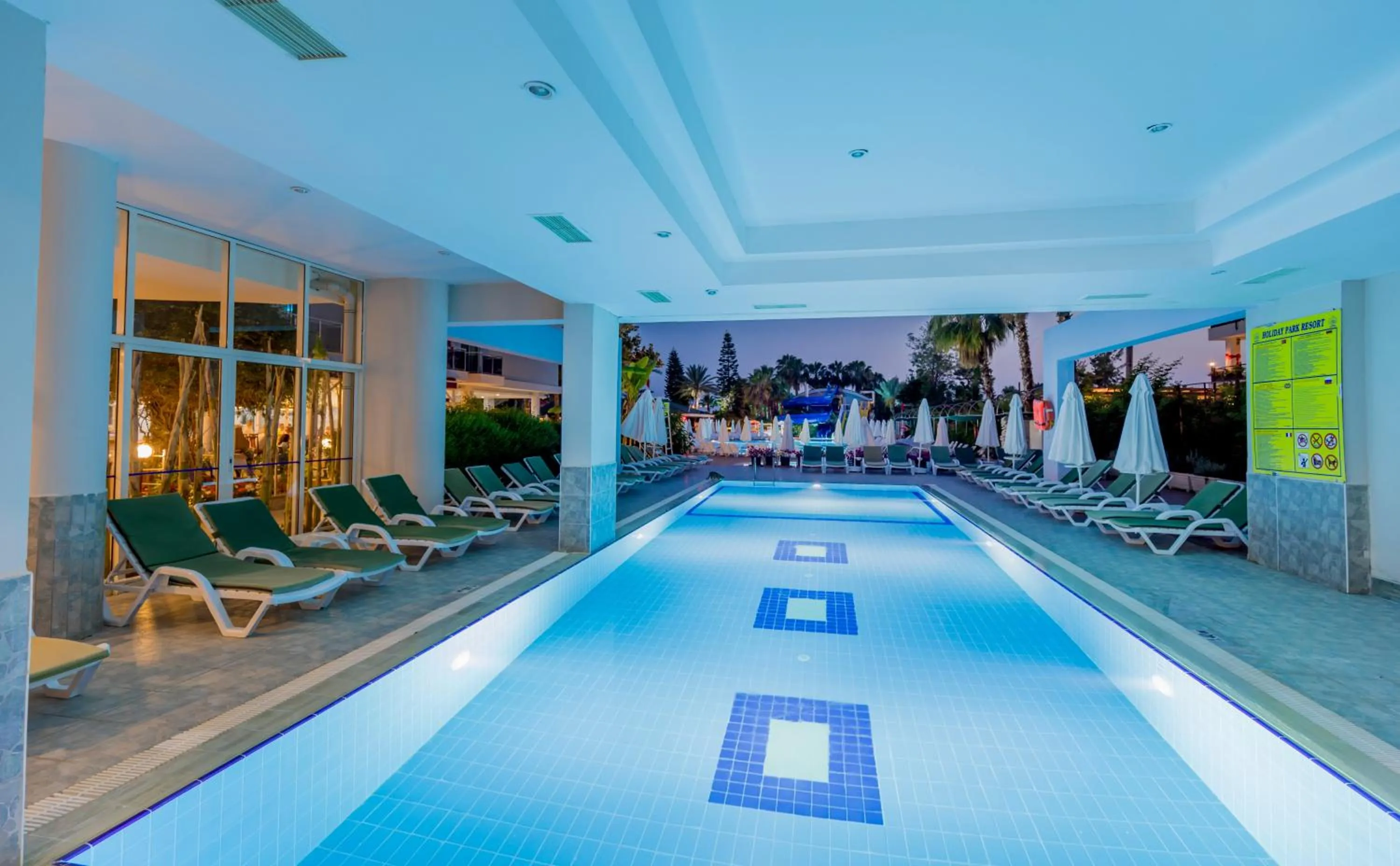 Swimming pool in Holiday Park Resort - Ultra All İnclusive