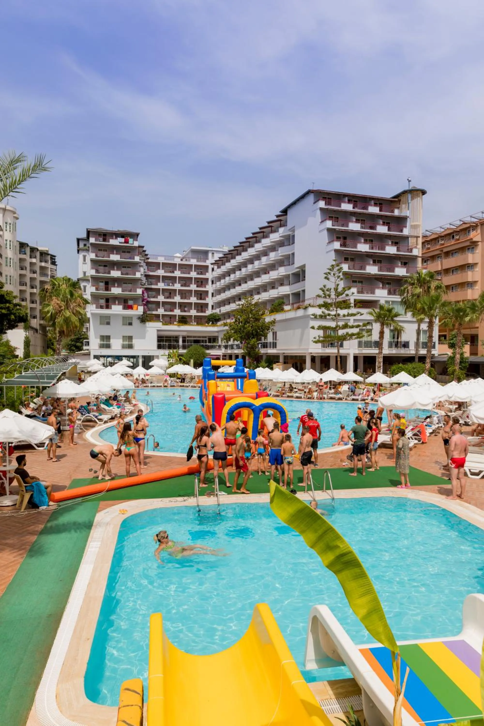 Pool view in Holiday Park Resort - Ultra All İnclusive