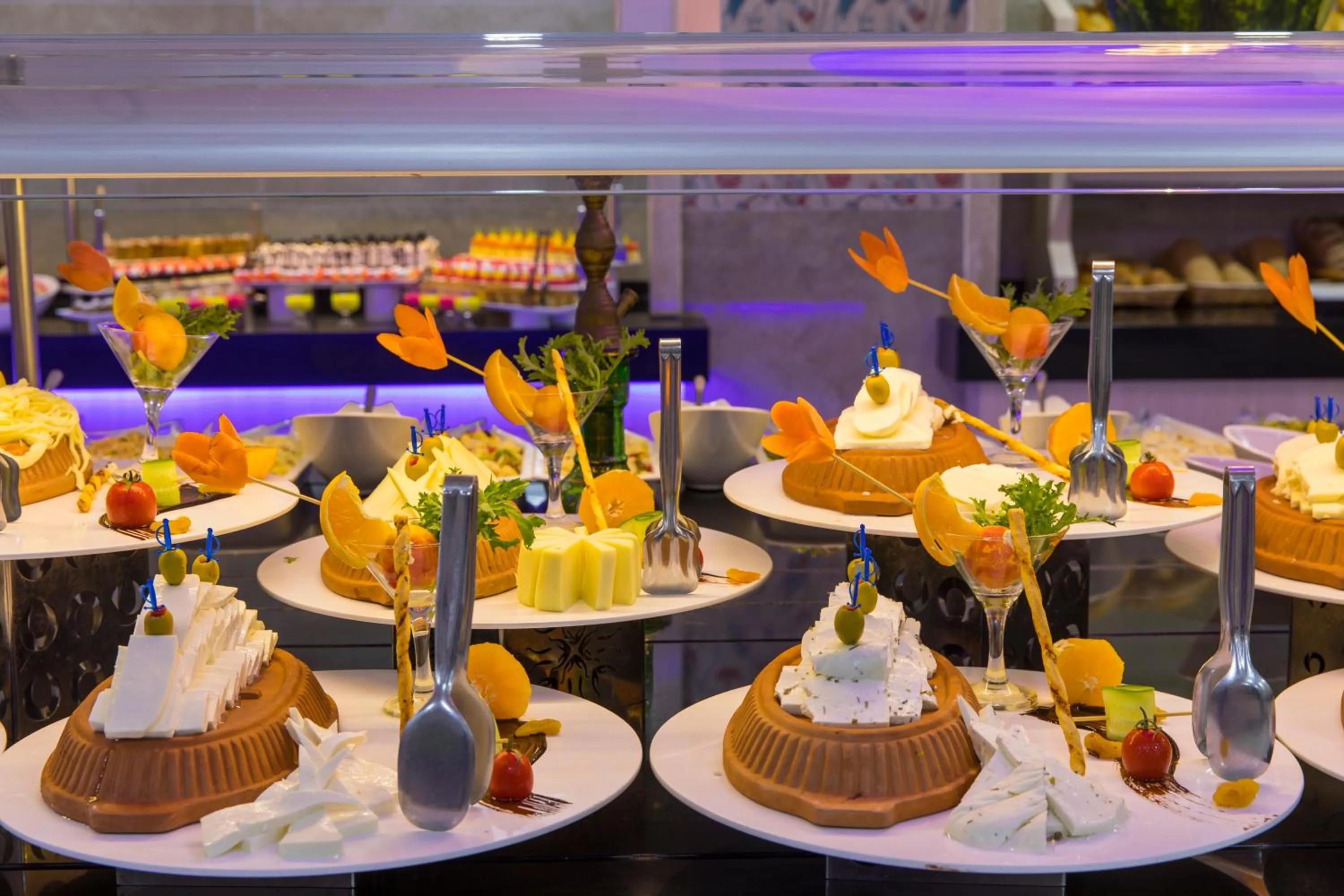 Food and drinks in Holiday Park Resort - Ultra All İnclusive