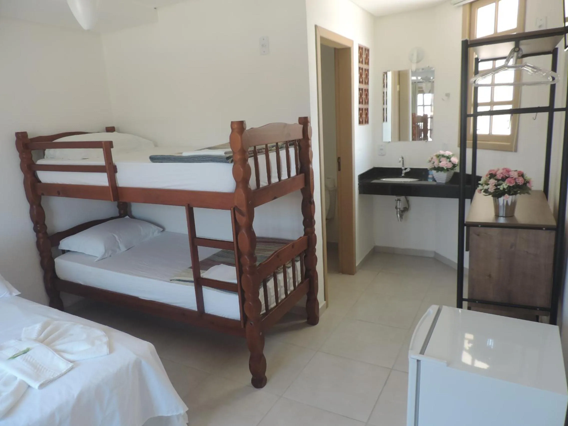 Bathroom, Bed in Pousada Solar do Jabaquara