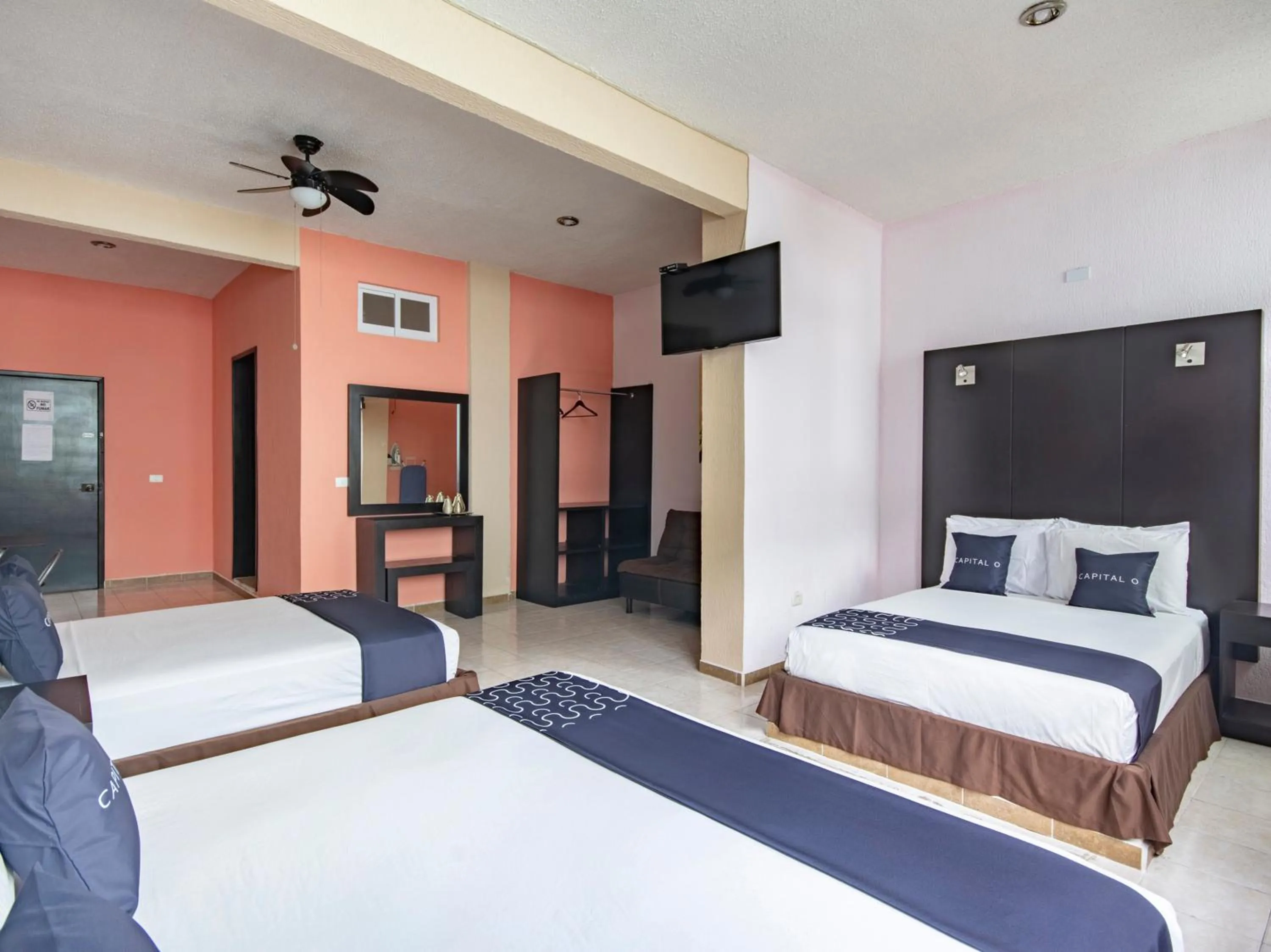 TV and multimedia, Bed in Hotel Spa Shalam