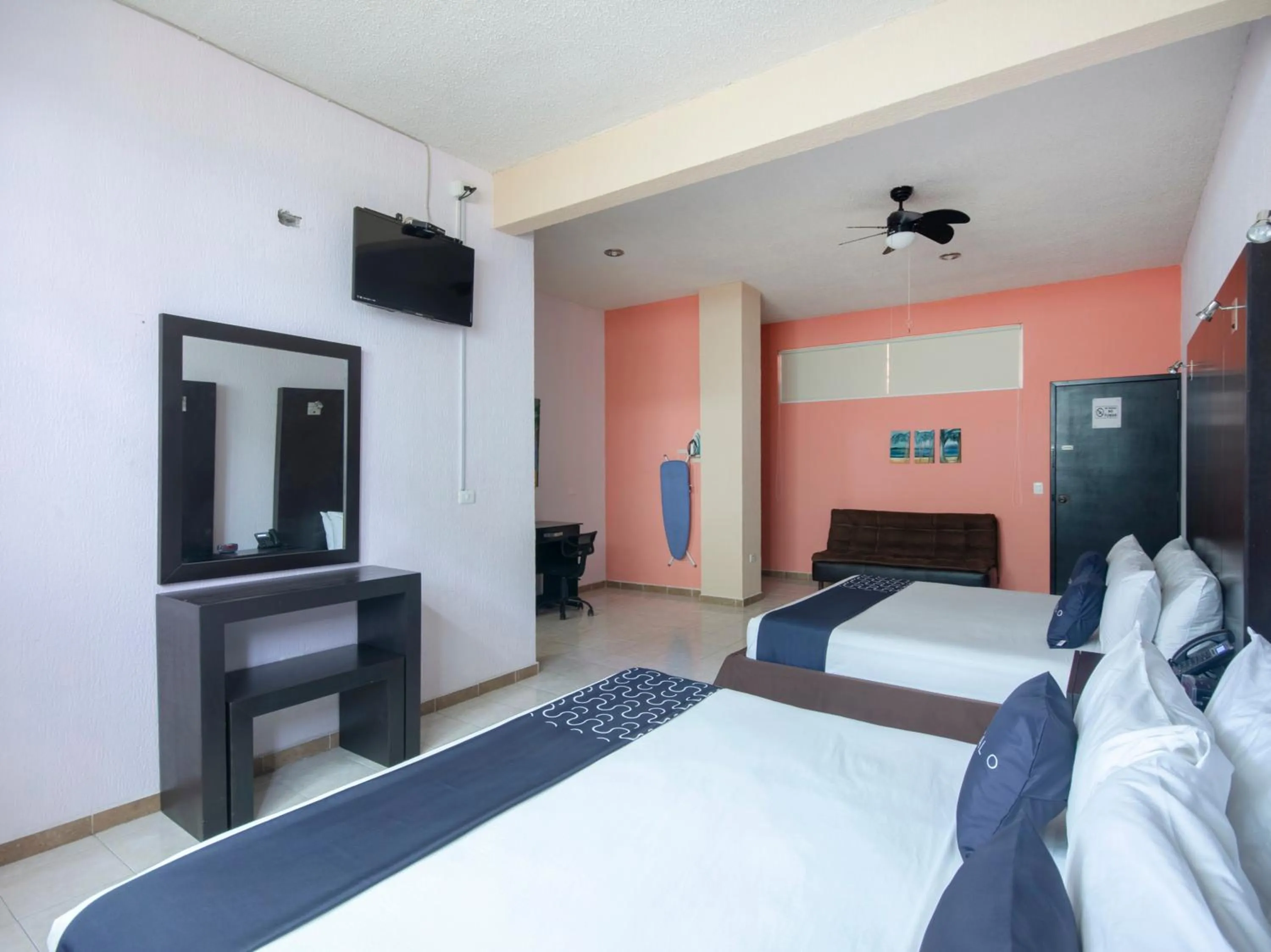 TV and multimedia, Bed in Hotel Spa Shalam