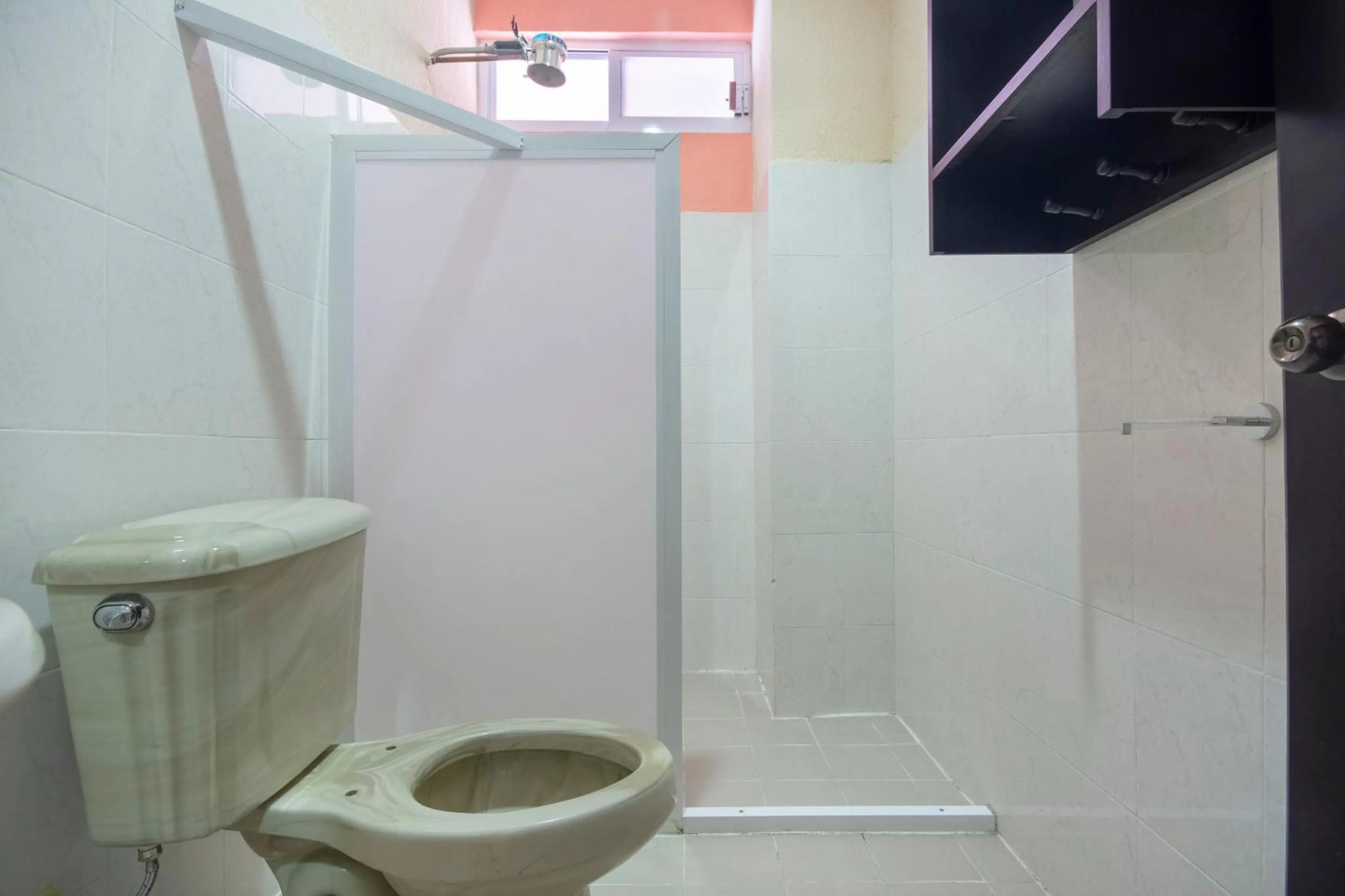 Bathroom in Hotel Spa Shalam