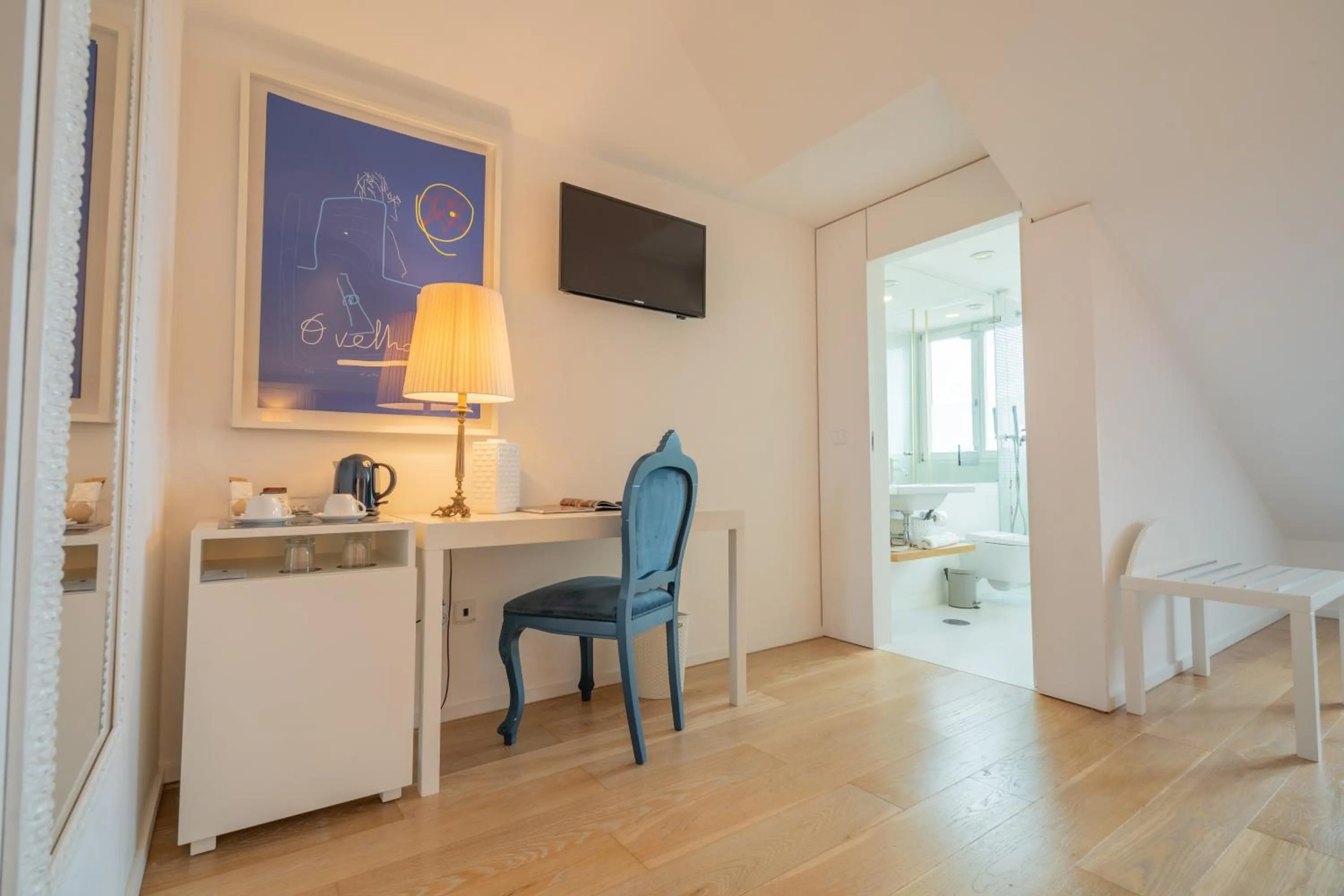 Bed in Burgus Tribute & Design Hotel